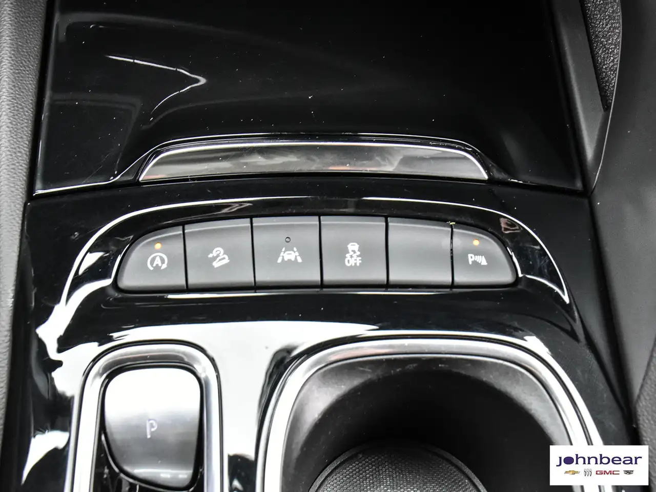 Buick Envision снимка Buick Envision