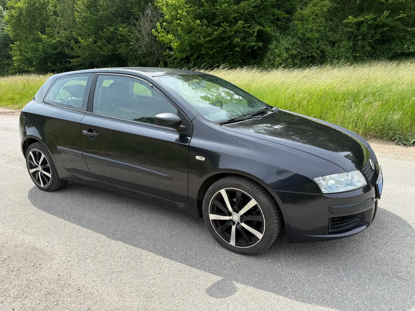 Fiat Stilo Stilo  3-Türer 1.6 Tüv neu. Schwarz - 2