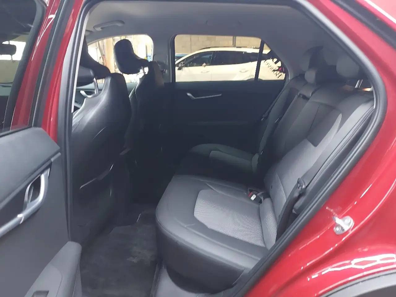 Kia Niro снимка Kia Niro