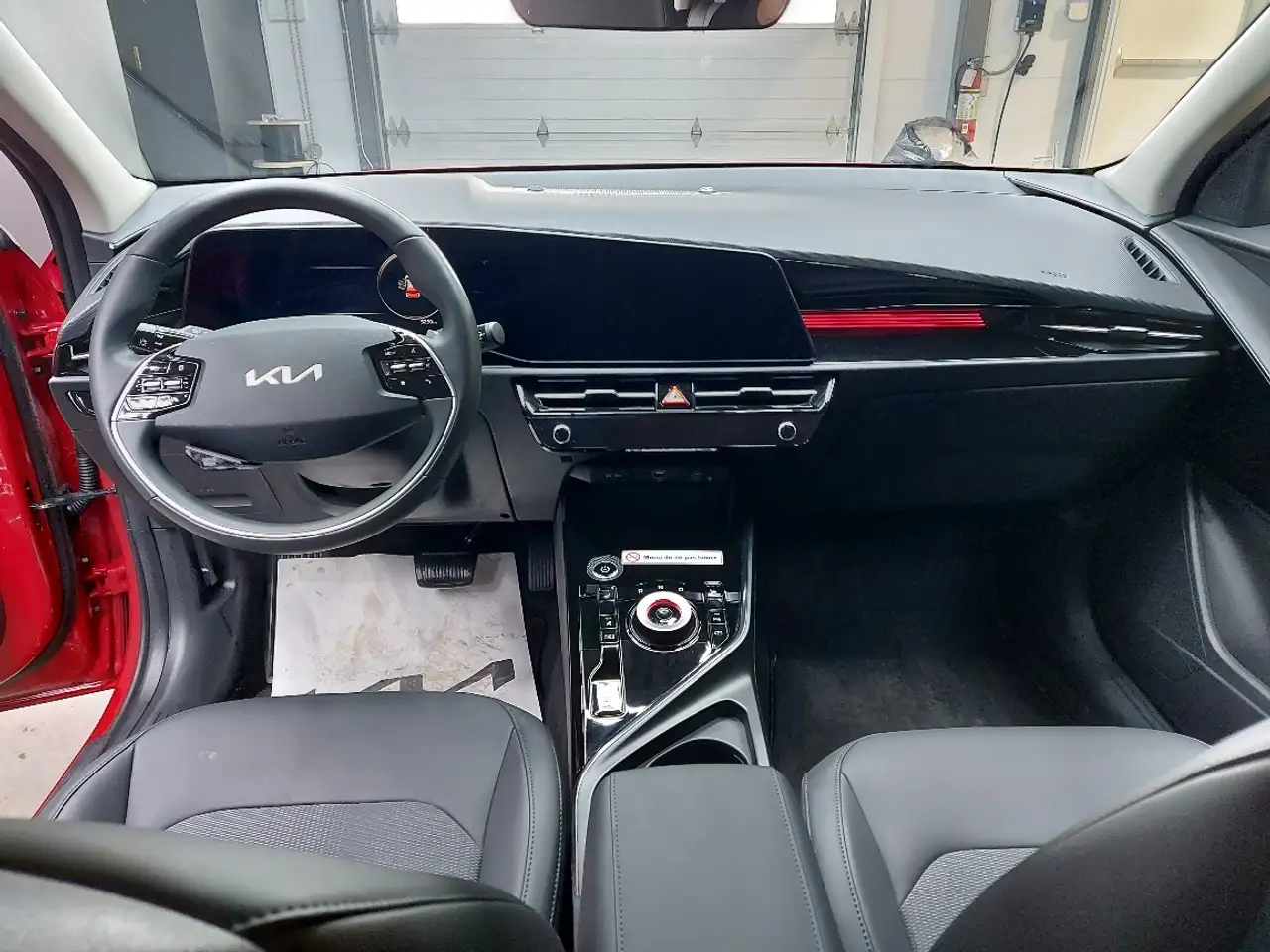 Kia Niro снимка Kia Niro