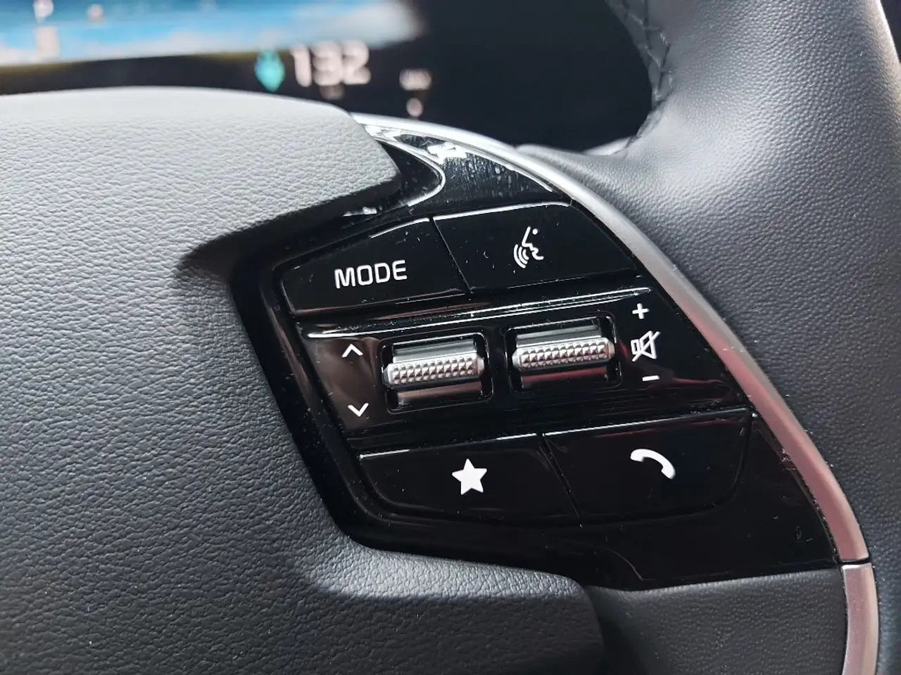 Kia Niro снимка Kia Niro