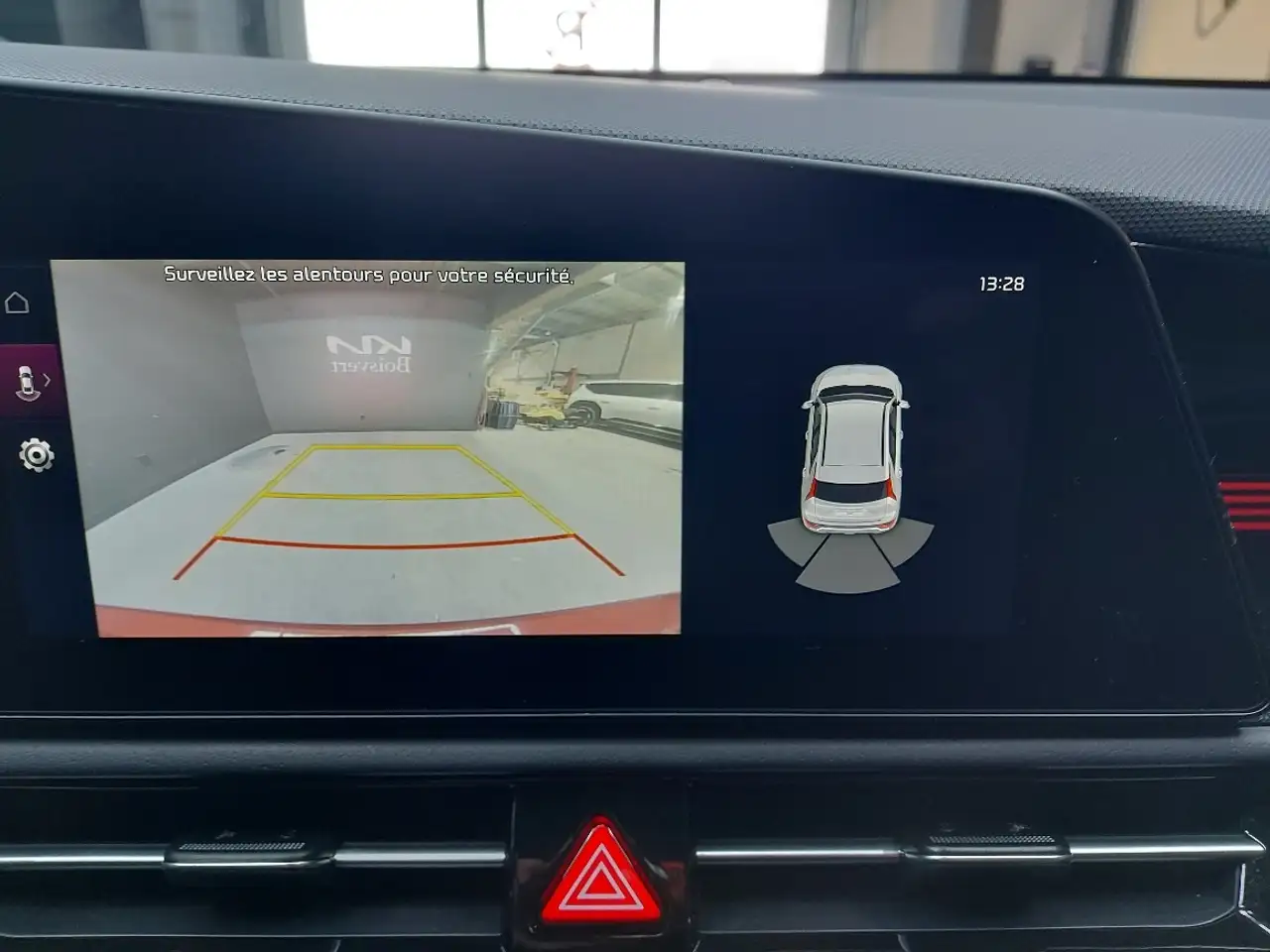 Kia Niro снимка Kia Niro