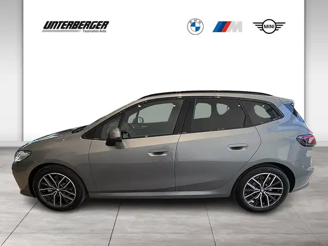 BMW 218 i M Sportpaket | Innovations Paket Ansicht 3