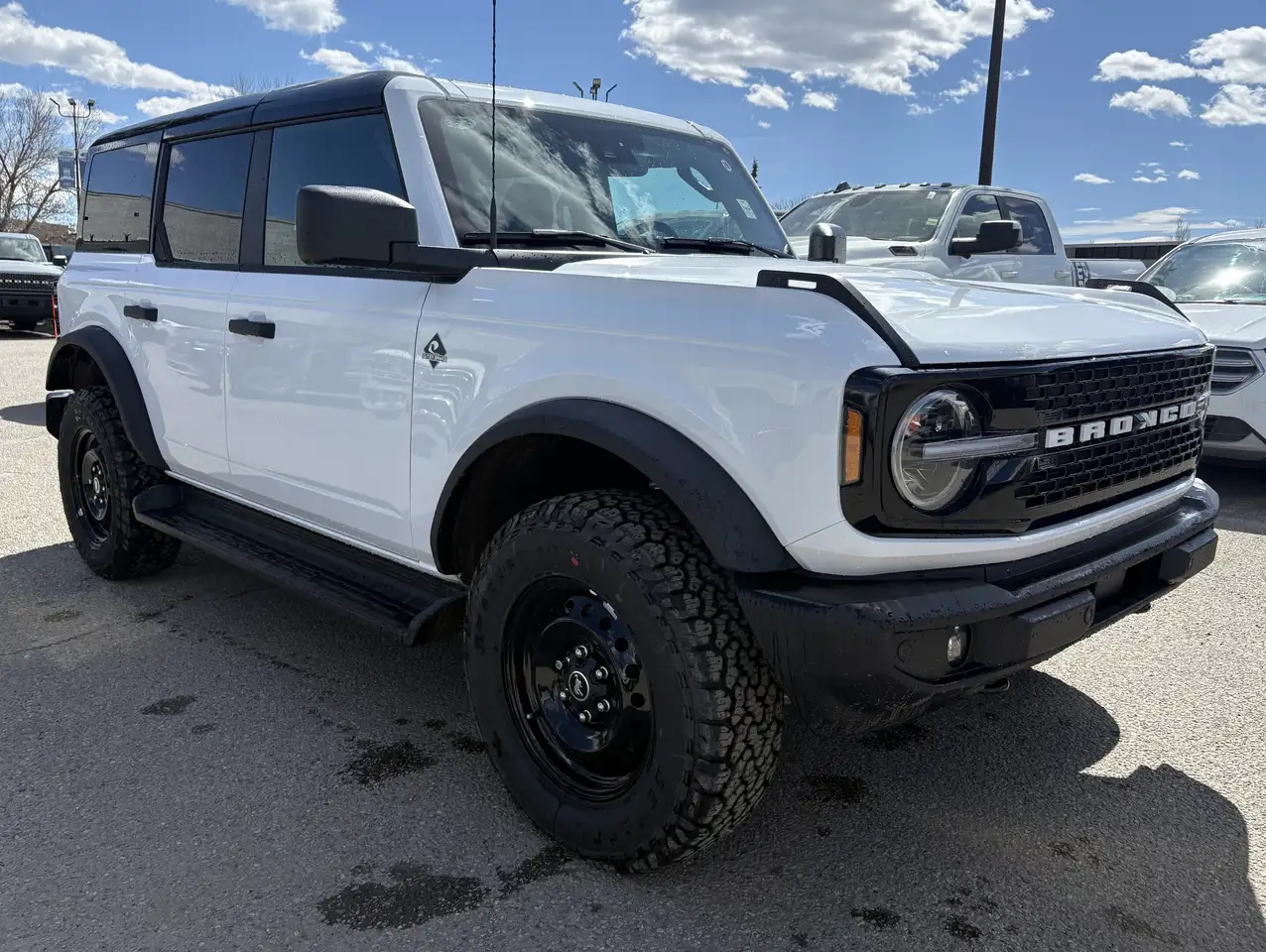 Ford Bronco снимка Ford Bronco