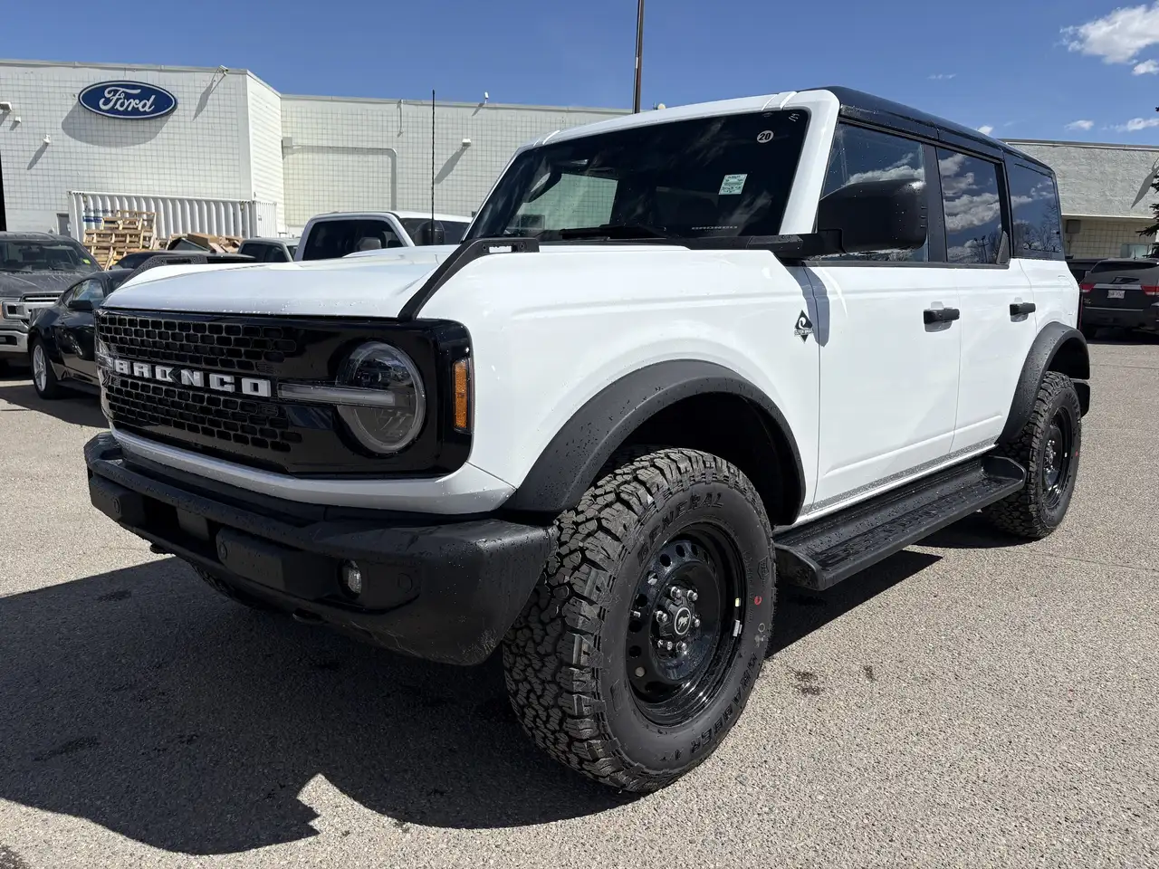 Ford Bronco снимка Ford Bronco