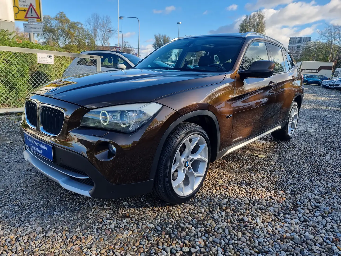 BMW X1 20 d xDrive°Panoramadach°Xenon°Navi°SH Brun - 1