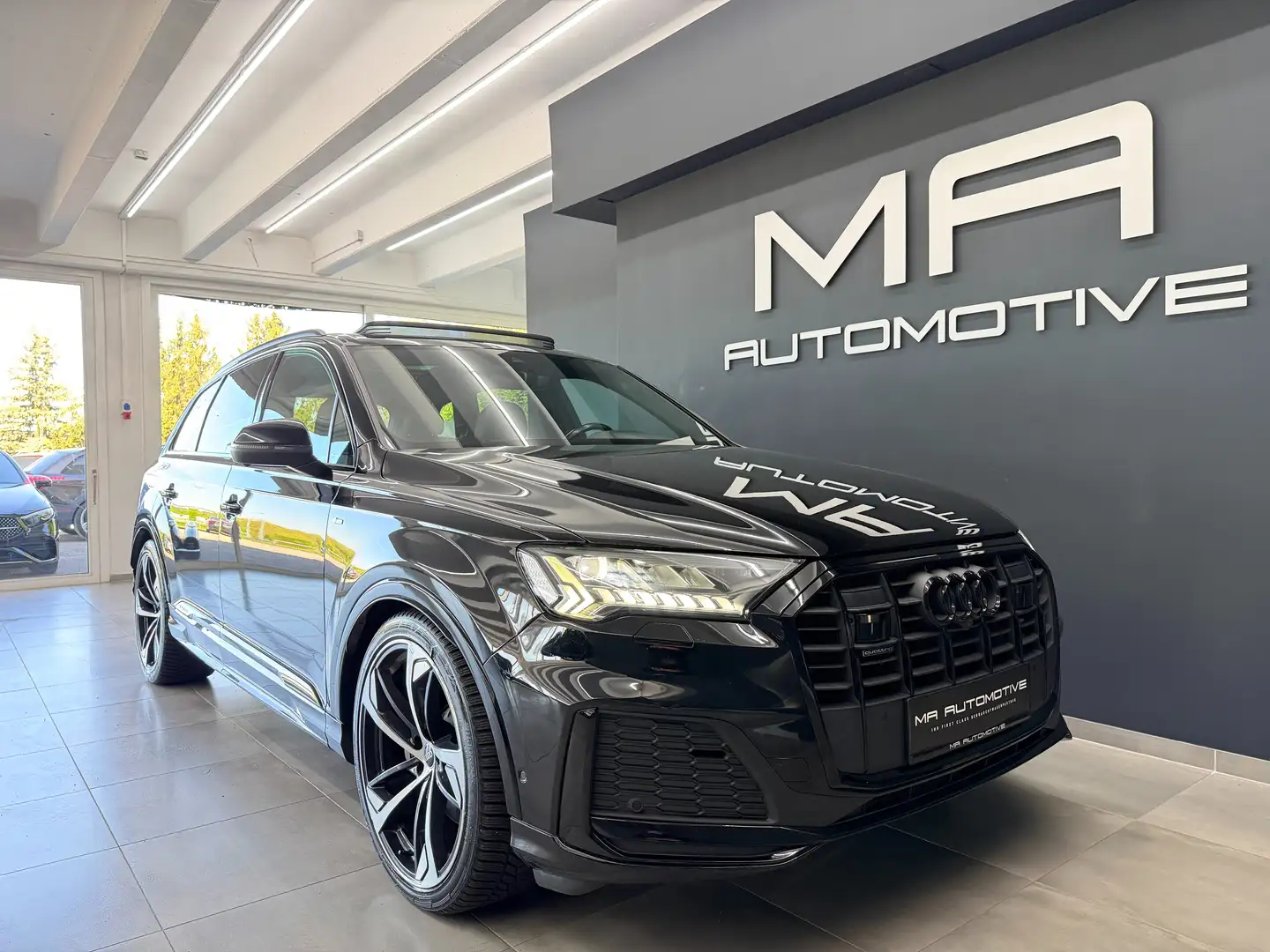 Audi Q7 50 TDI quattro S line*7SITZER*PANO*LUFT*AHK*MATRIX Schwarz - 2