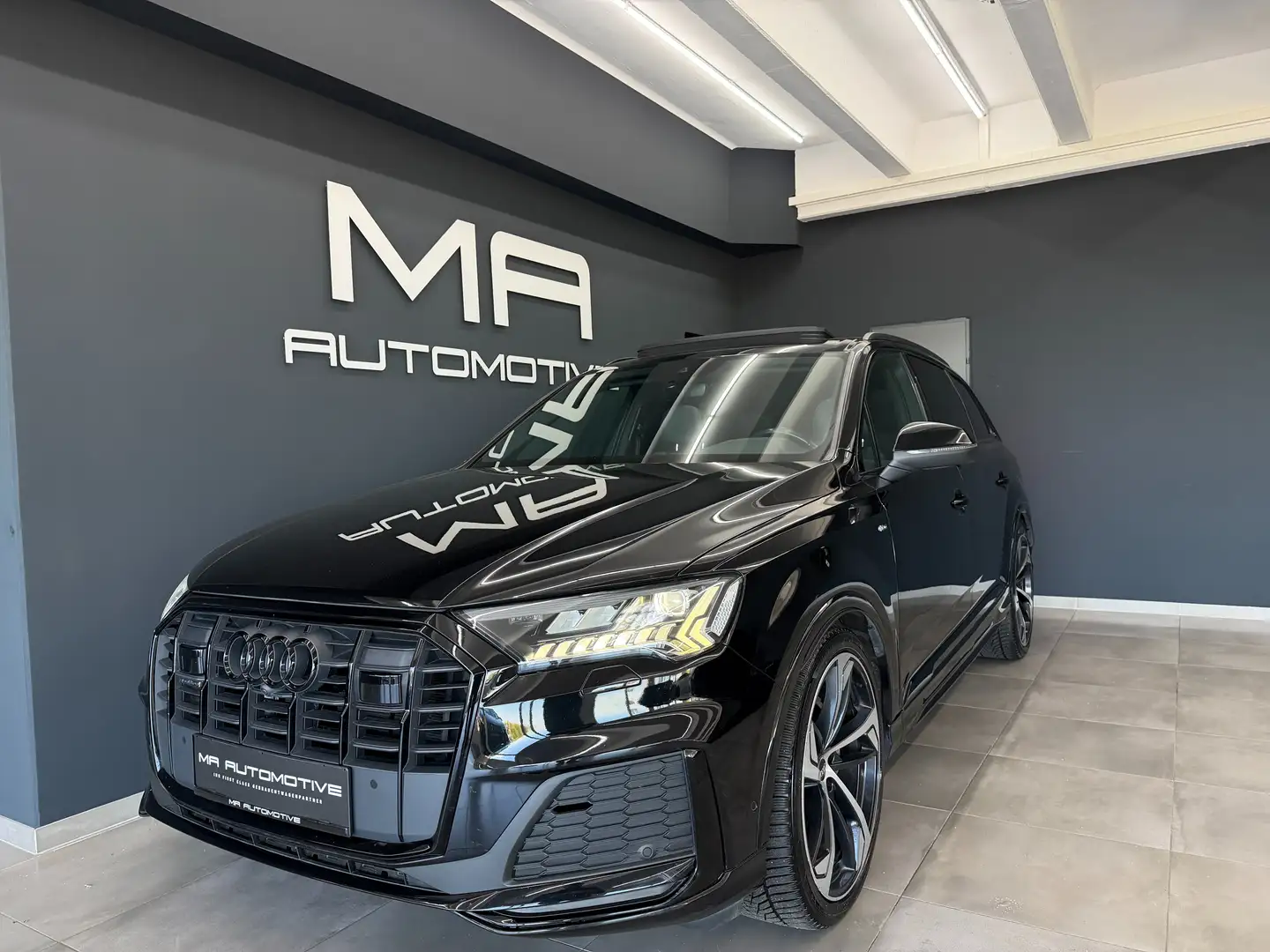 Audi Q7 50 TDI quattro S line*7SITZER*PANO*LUFT*AHK*MATRIX Schwarz - 1