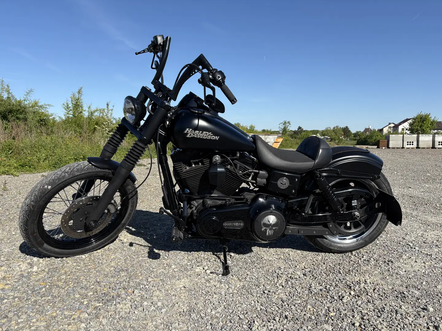 Harley-Davidson Dyna Street Bob FXDB Custom - 1