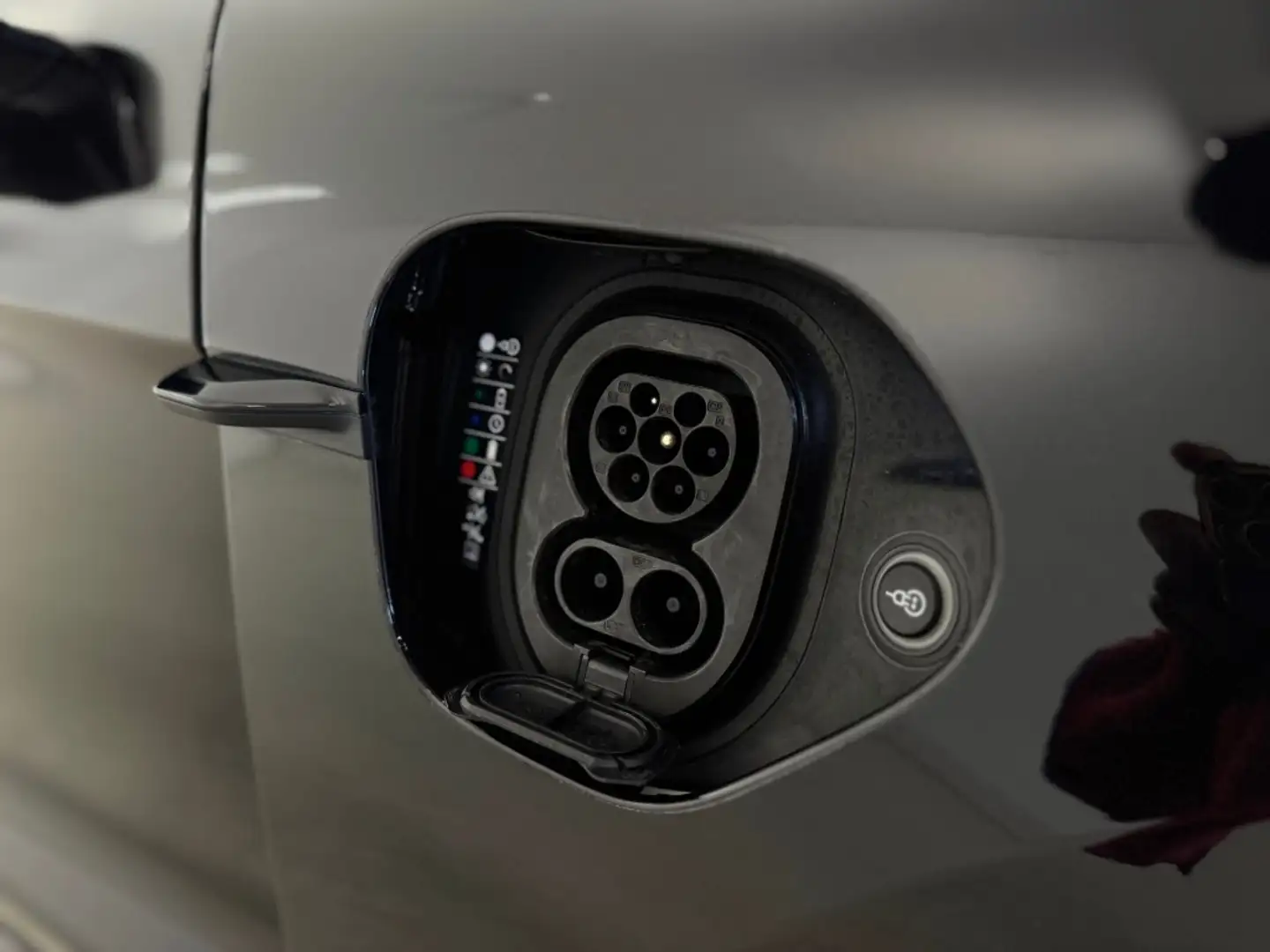 Porsche Taycan Turbo S Sport Turismo Negro - 2