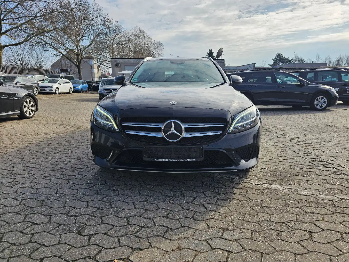 Mercedes-Benz C 300 T de*DIGITAL*NAVI*AHK*SHZ*TÜV NEU*ACC Zwart - 2