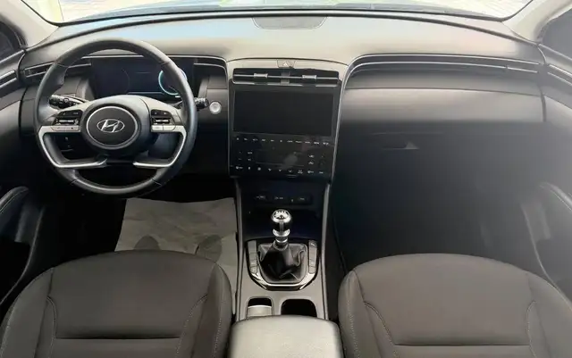 Hyundai Tucson view 12