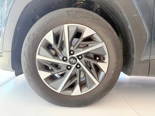 Hyundai Tucson view 9