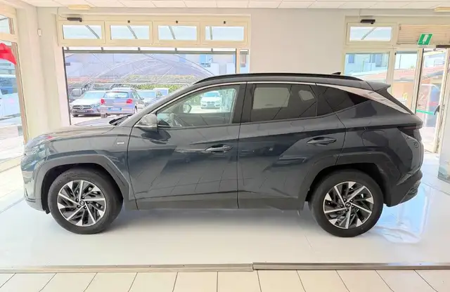 Hyundai Tucson view 8
