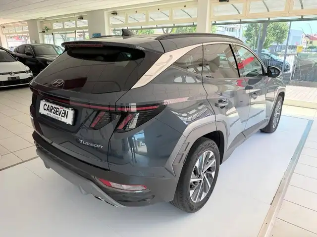 Hyundai Tucson view 5