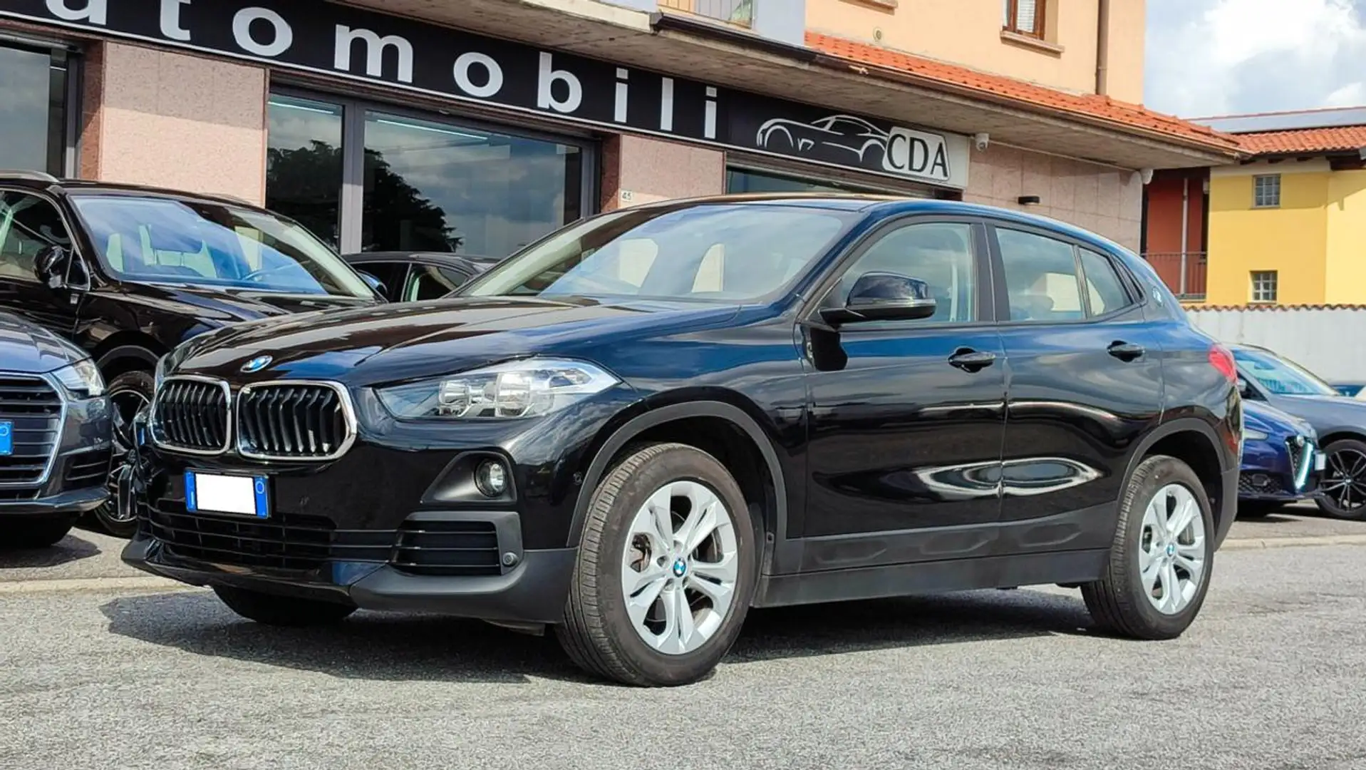 BMW X2 sDrive18d Advantage Business Pack Steptronic Nero - 1