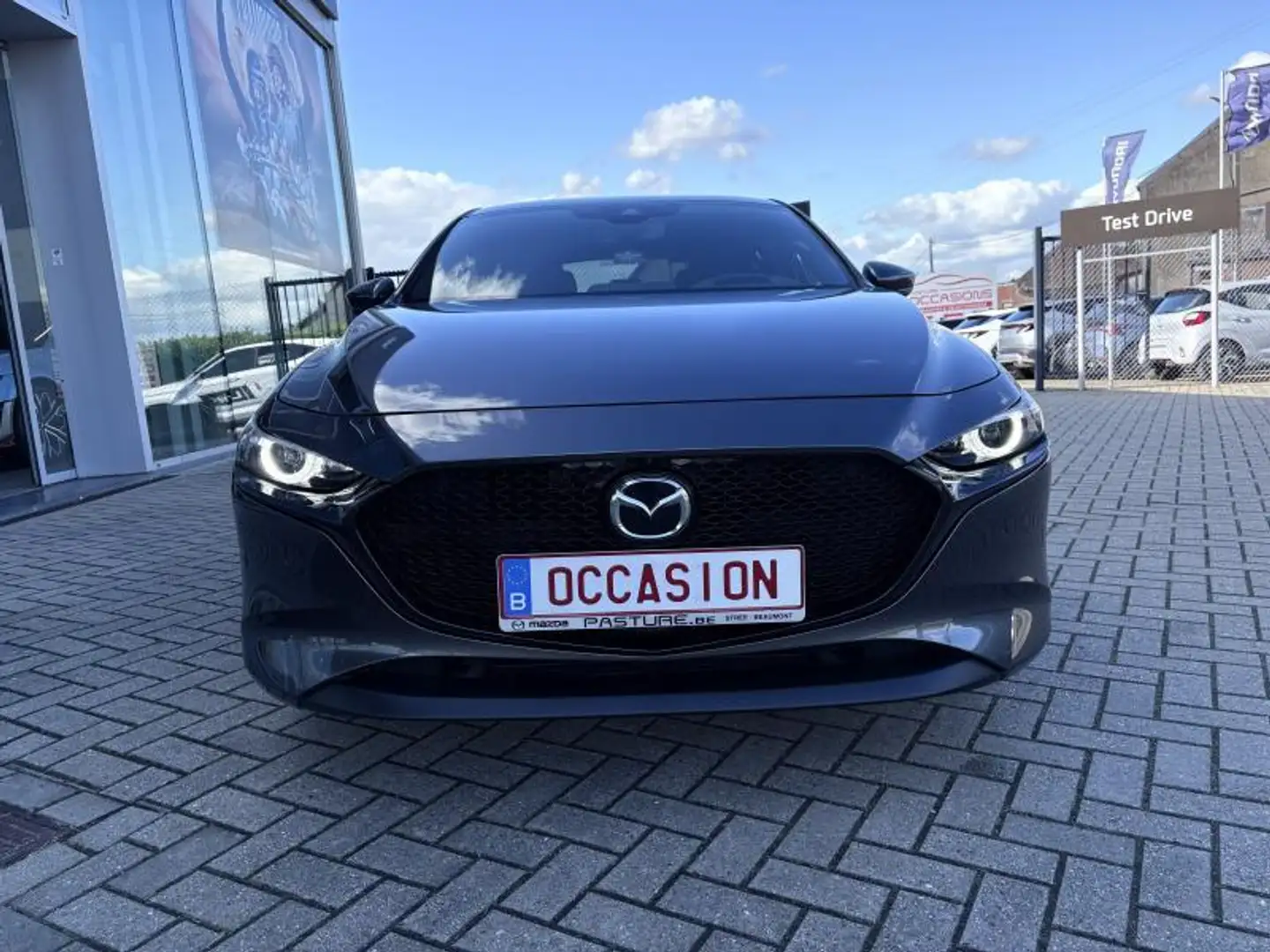 Mazda 3 HAKONE Gris - 2