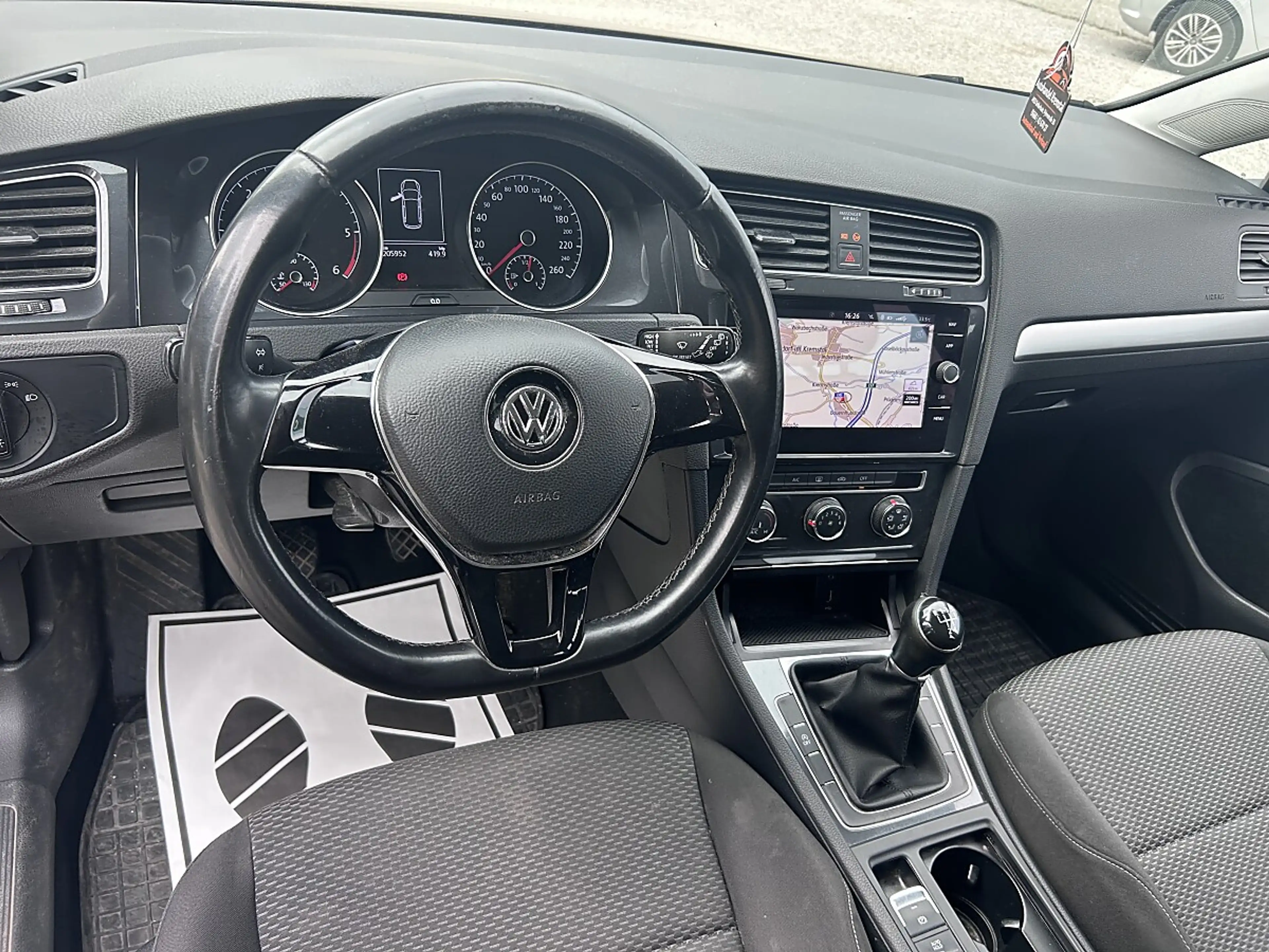 Volkswagen Golf R abbit 1,6 TDI — photo 13