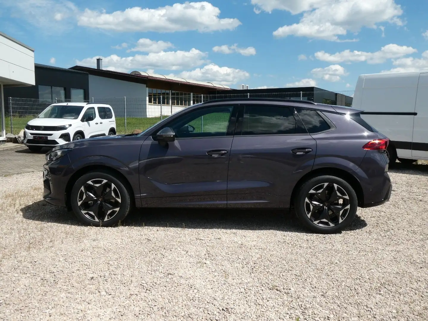 CUPRA Terramar 1.5 eTSI *HD-Matrix*Sound*AHK*HUD*19" Fioletowy - 2