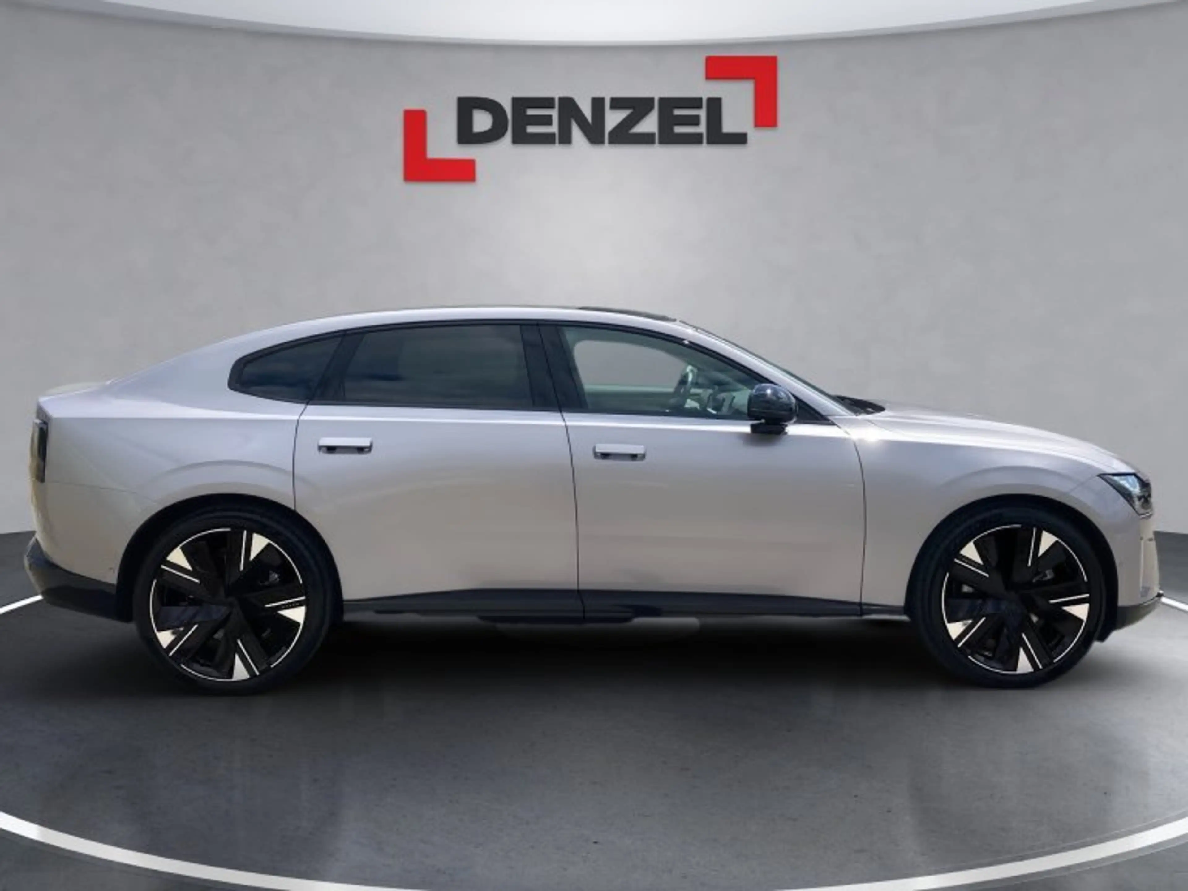 Volvo ES90 Ultra, Single Motor Extended Range, Vollelektrisch — photo 5