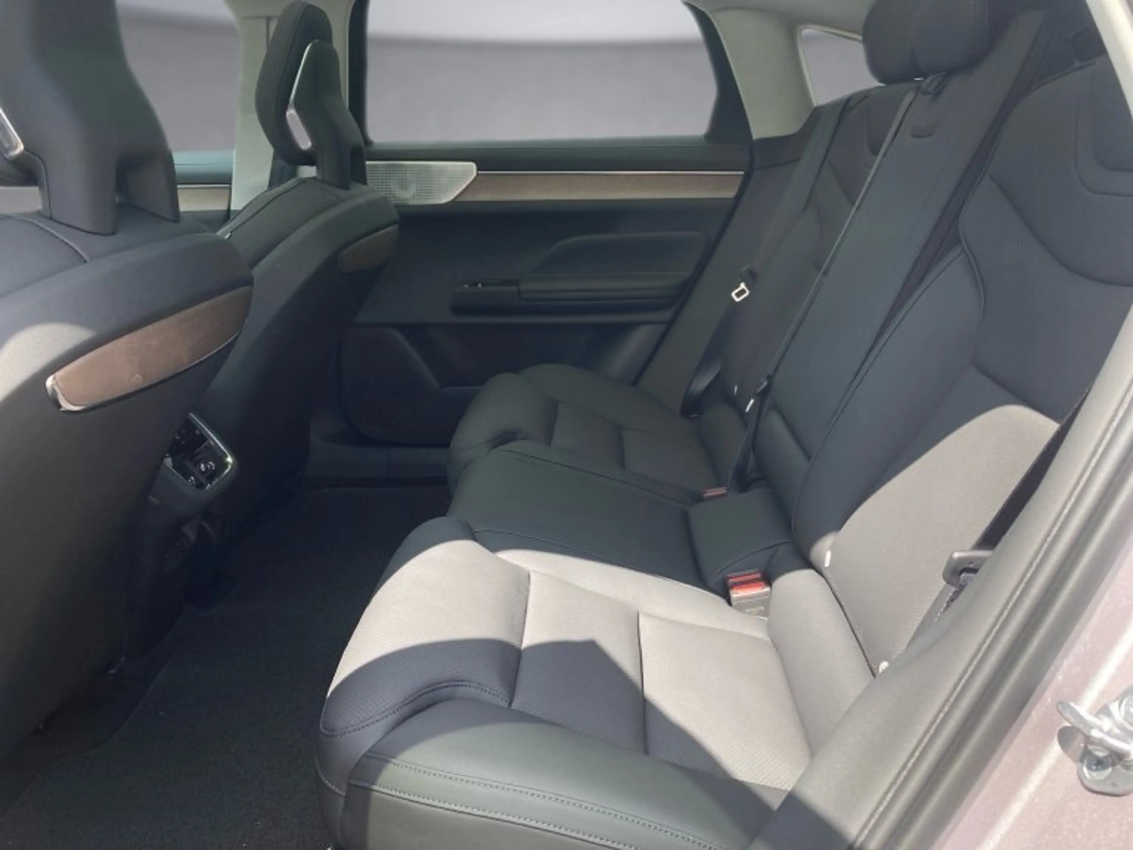 Volvo ES90 Ultra, Single Motor Extended Range, Vollelektrisch — photo 12