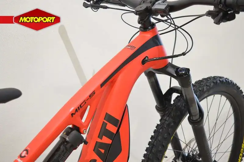 Ducati MIG-S 630 Wh - foto 4