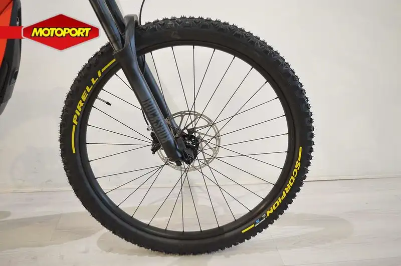 Ducati MIG-S 630 Wh - foto 7