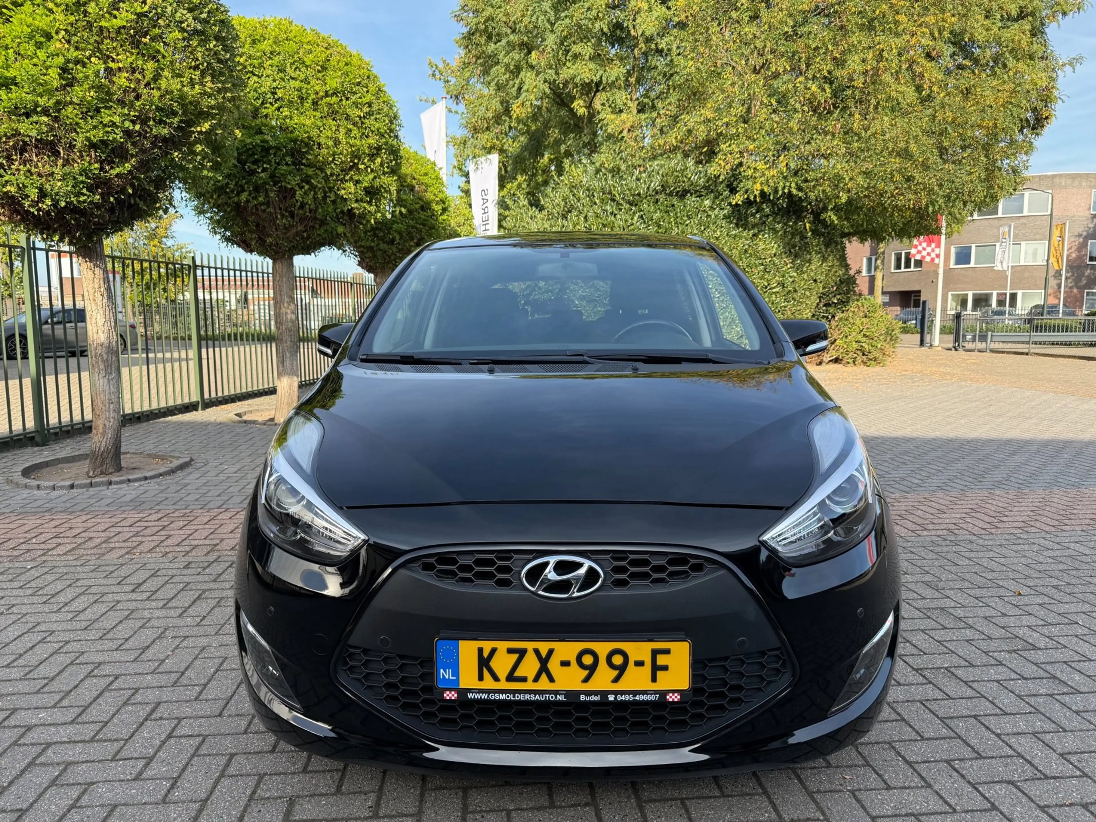 Hyundai iX20 1.4, Clima, Cruise Control, Navigatie, Achteruitri — photo 2