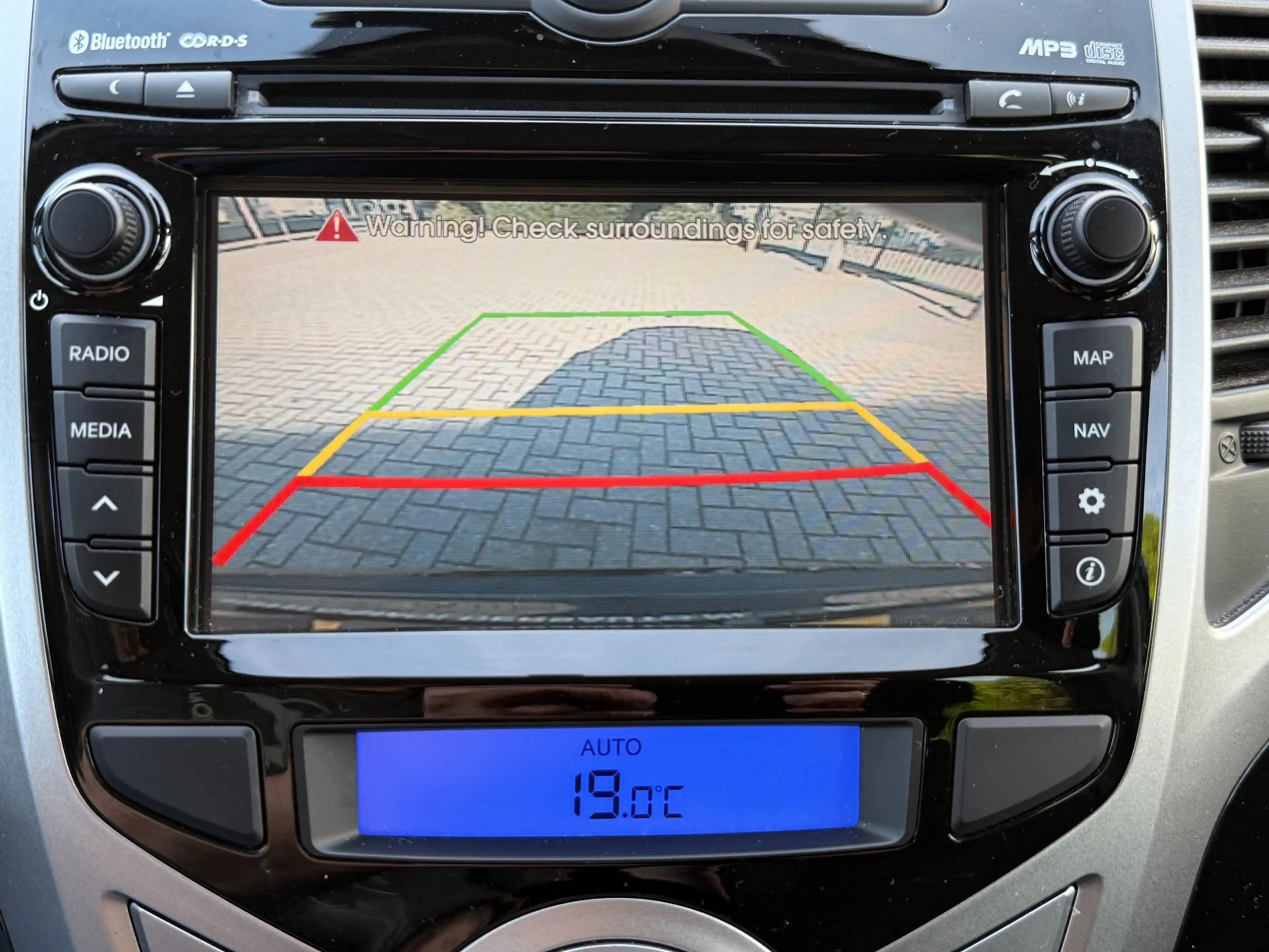 Hyundai iX20 1.4, Clima, Cruise Control, Navigatie, Achteruitri — photo 13
