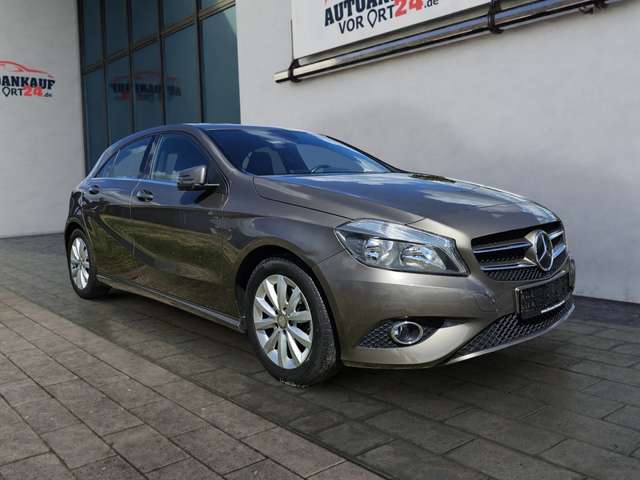 Imagine Mercedes-Benz A 180 BlueEfficiency*Navi*8-fach*Scheckheft* Klima