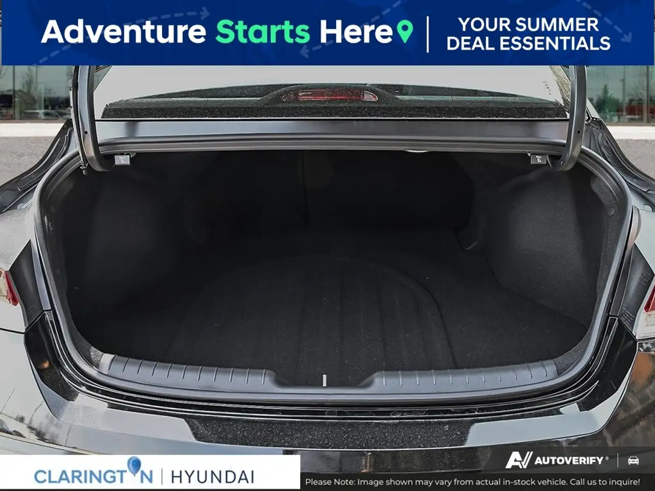 Hyundai ELANTRA photo Hyundai ELANTRA