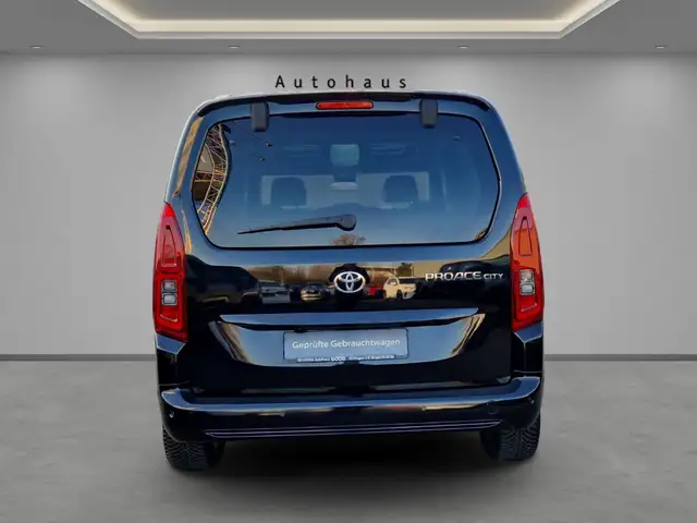Toyota Proace City view 4