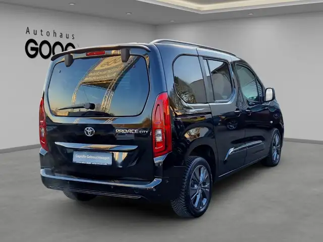 Toyota Proace City view 5