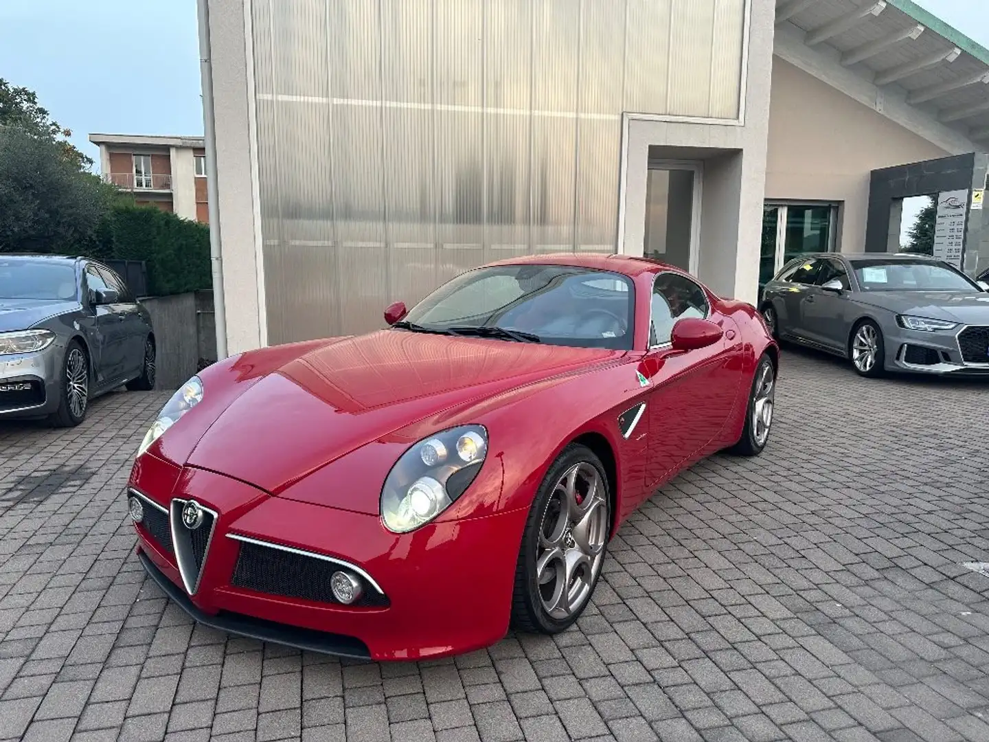 Alfa Romeo 8C COMPETIZIONE REALMENTE IN SEDE Rouge - 1