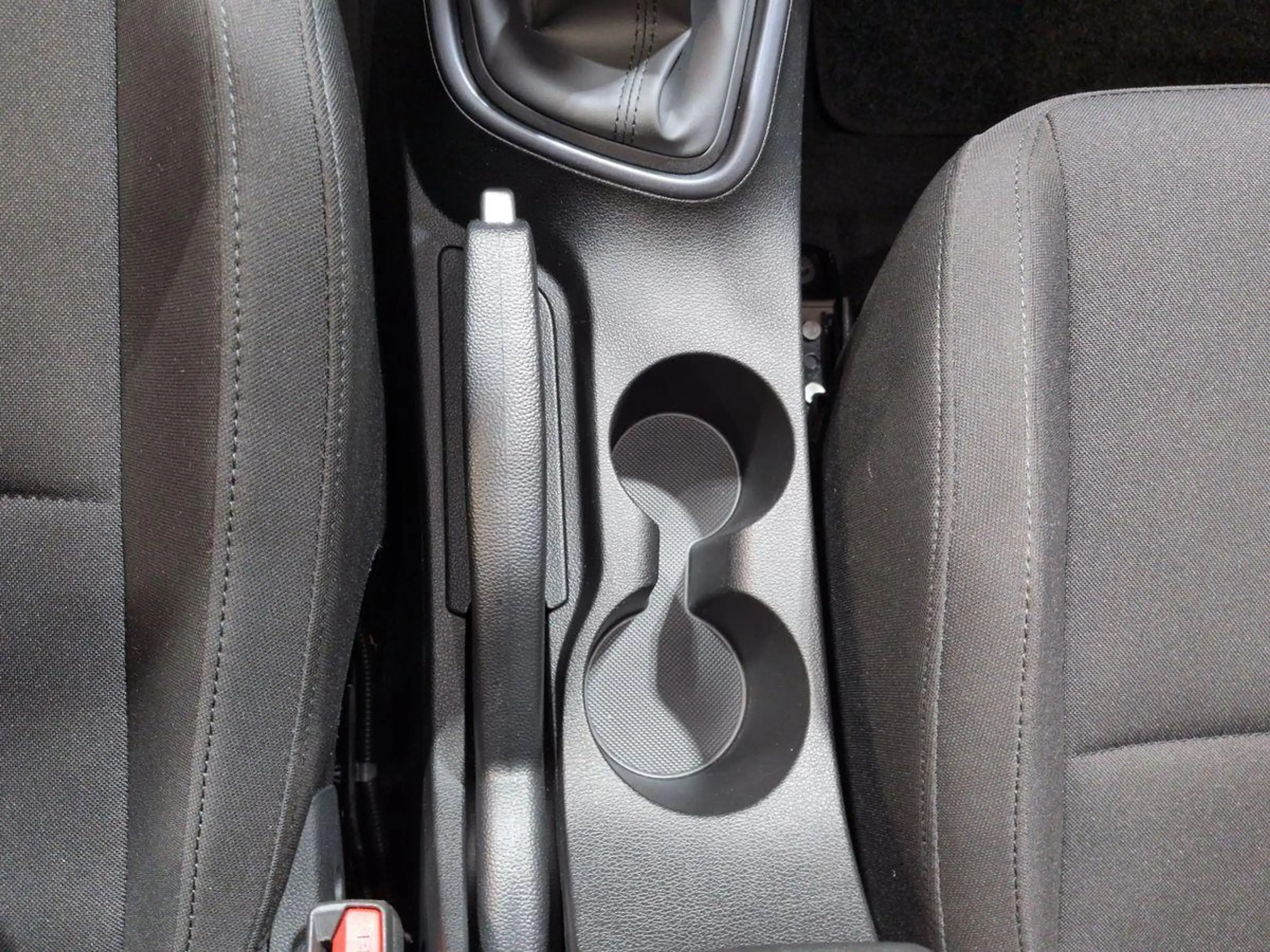 Hyundai BAYON Trend 1.0L / Fahrassistenz-System / LED — photo 8