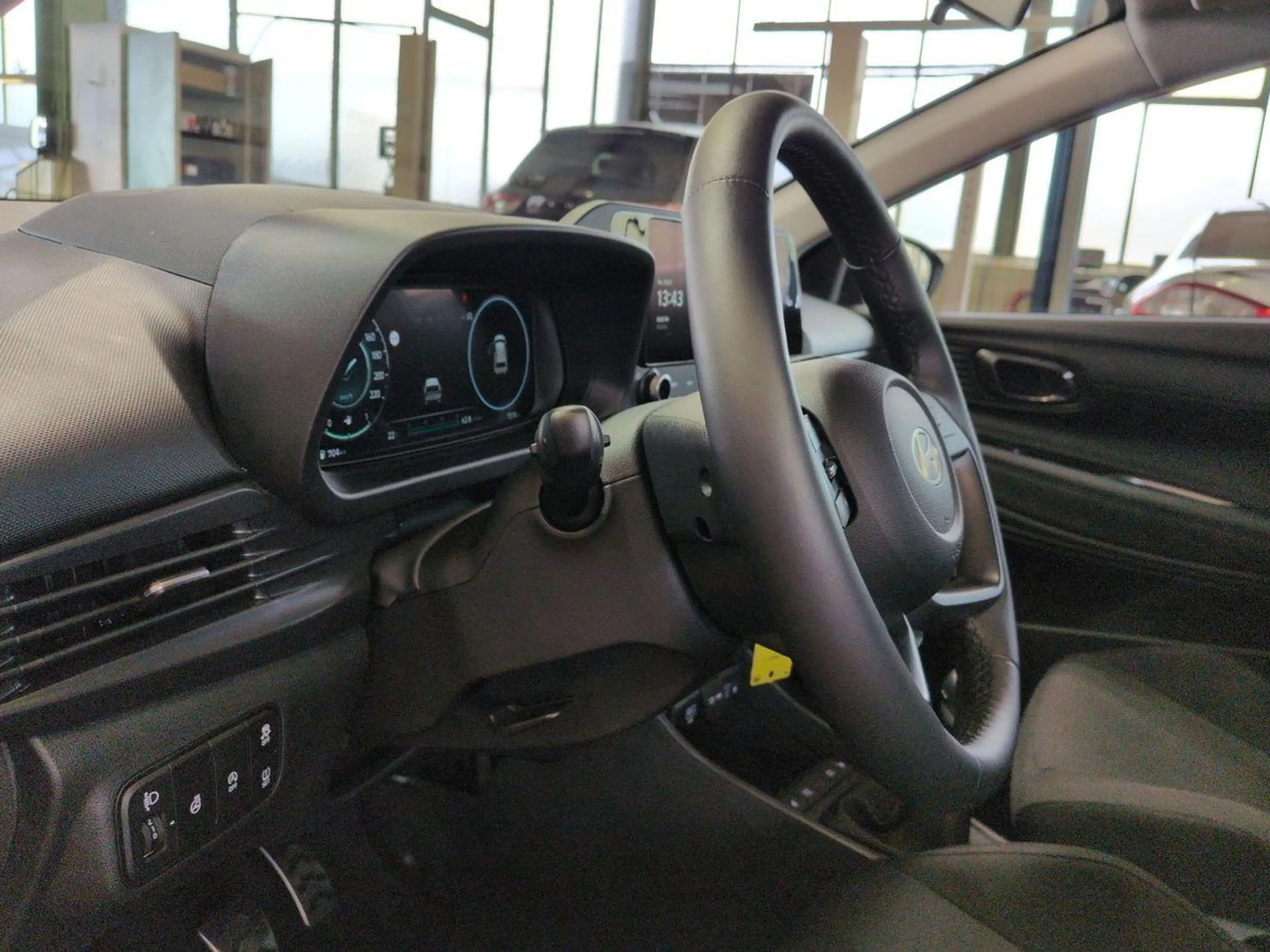 Hyundai BAYON Trend 1.0L / Fahrassistenz-System / LED — photo 9