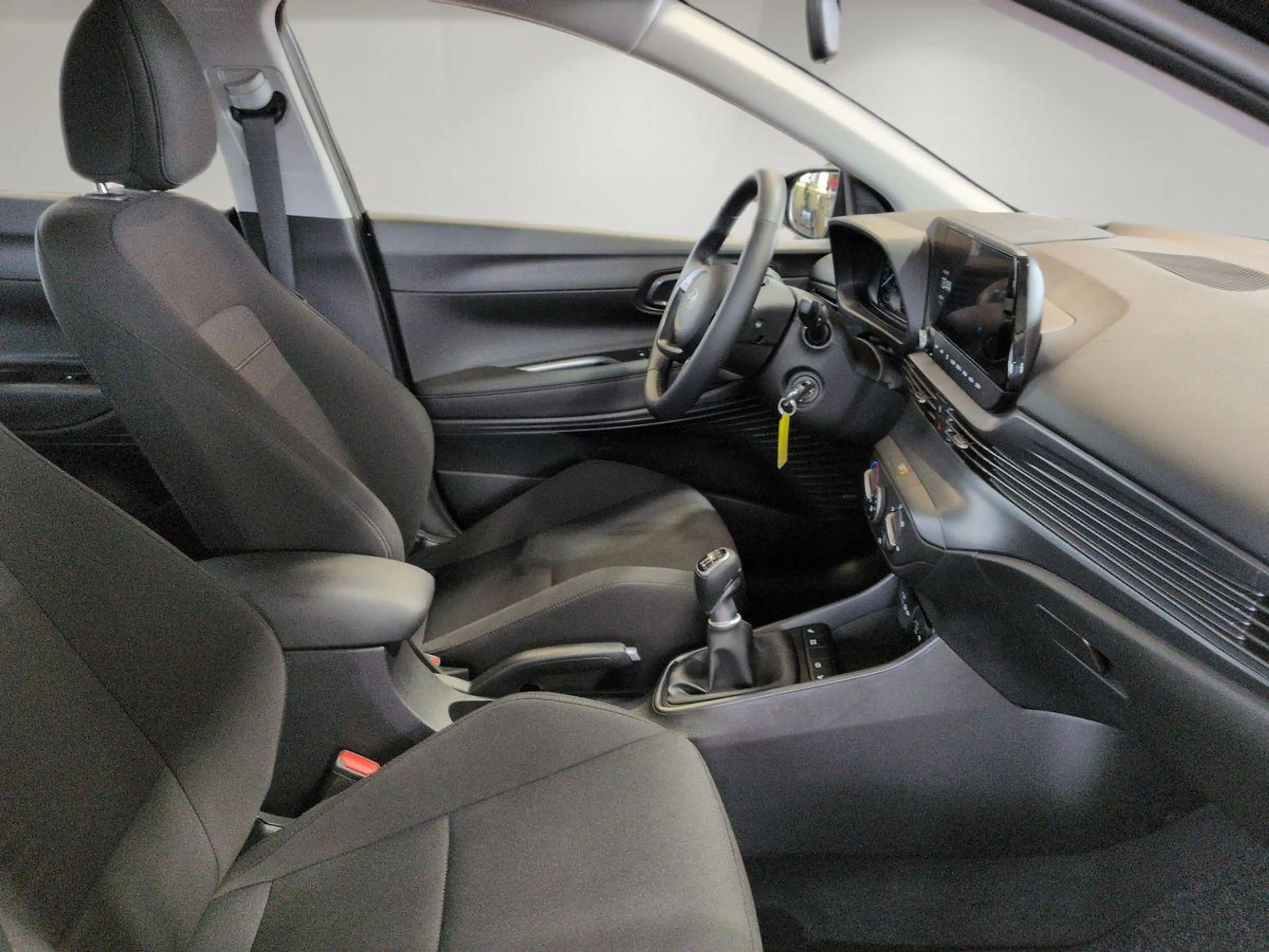 Hyundai BAYON Trend 1.0L / Fahrassistenz-System / LED — photo 7