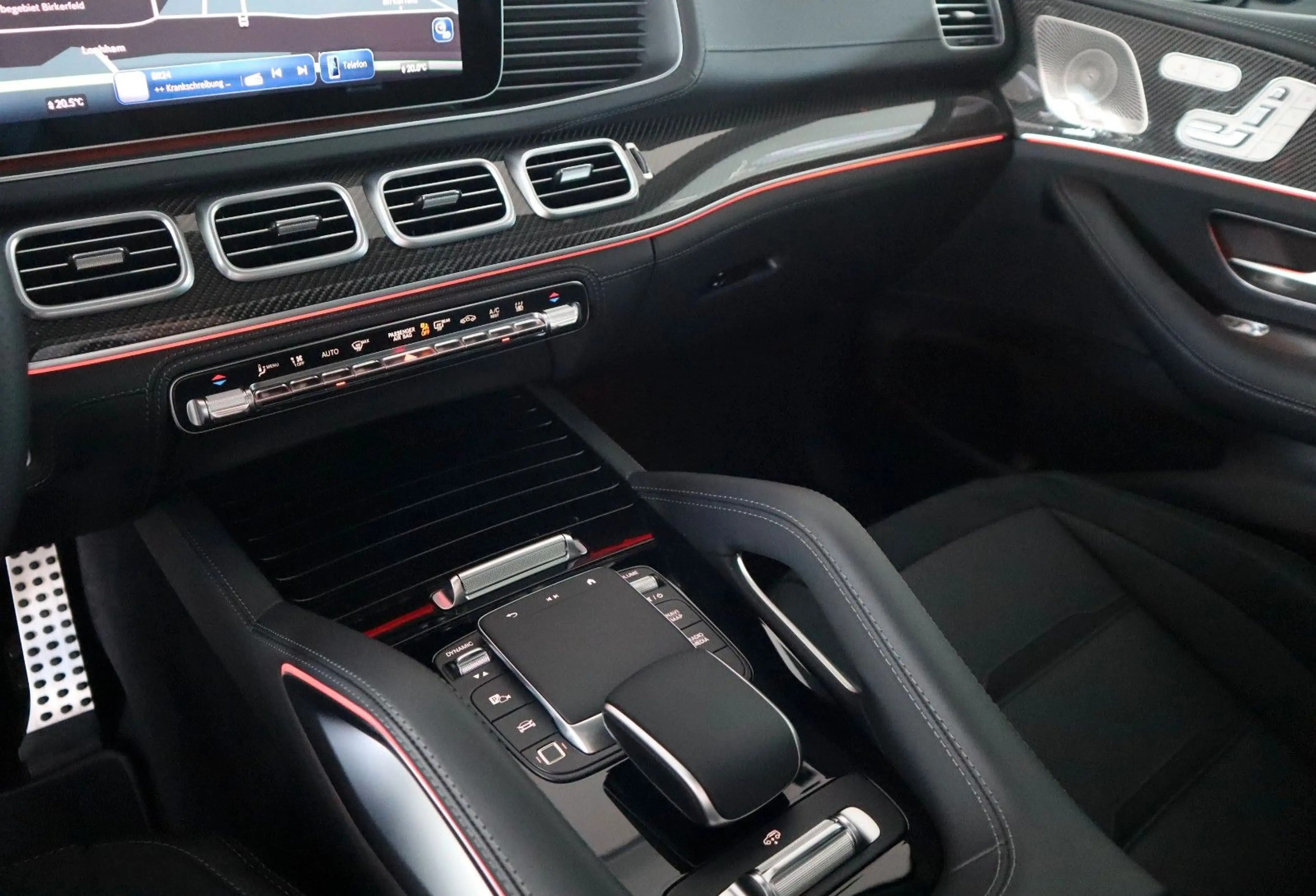Mercedes-Benz GLS 63 AMG AMG / Carbon / 23" / Burmester / Standh. — photo 11