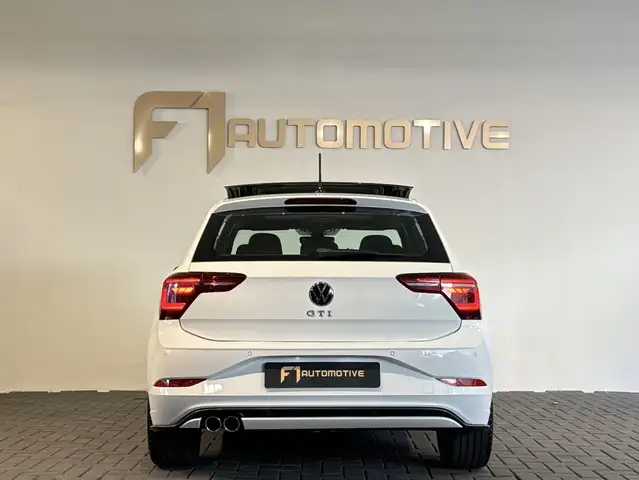 Volkswagen Polo view 6