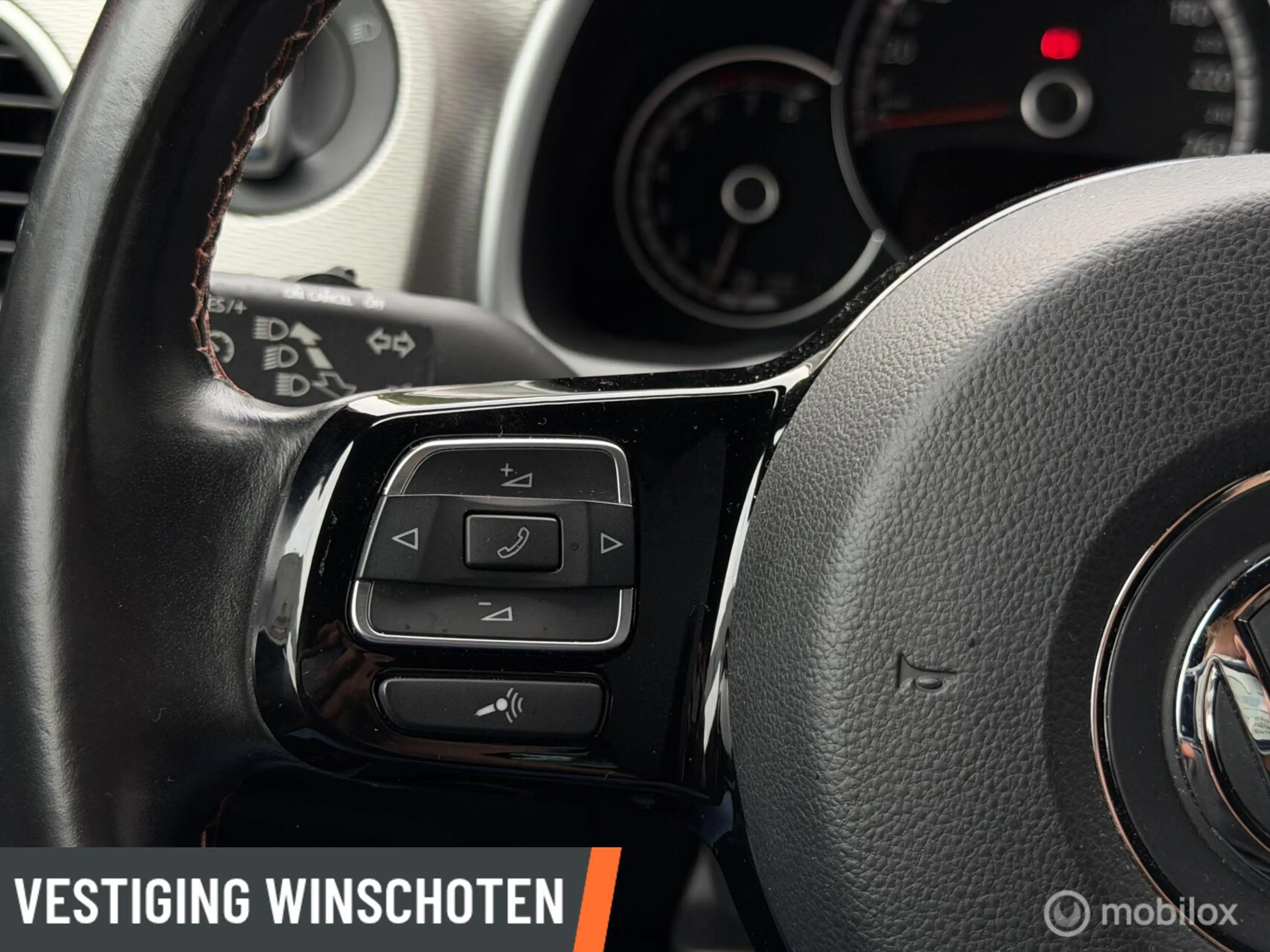 Volkswagen Beetle 1.2 TSI Exclusive Series | PDC V+A | Navi | Cruise — photo 10