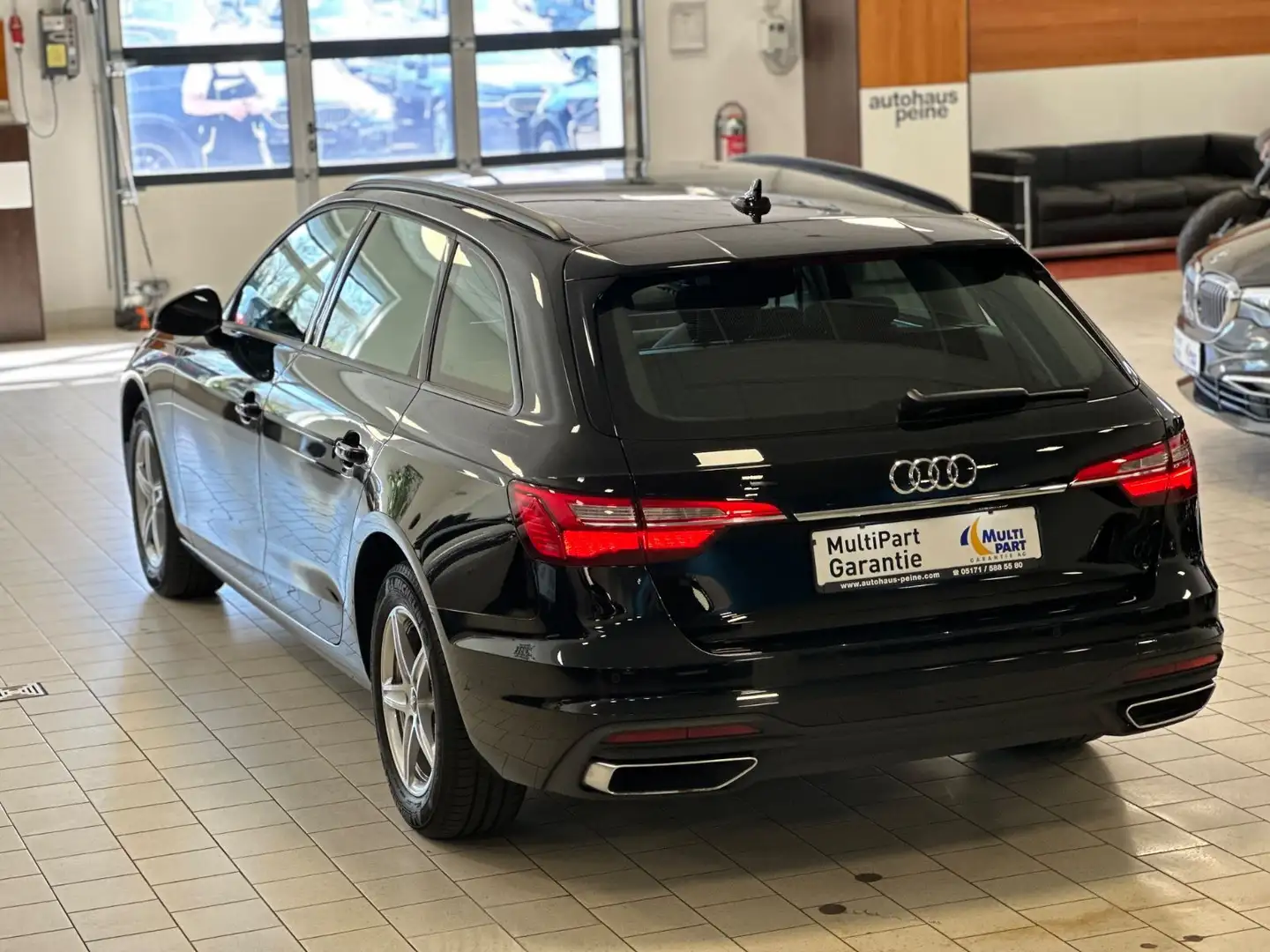 Audi A4 Avant35TDI/Aut/Navi+/MassageSportStz/PDC/Kamer Schwarz - 2