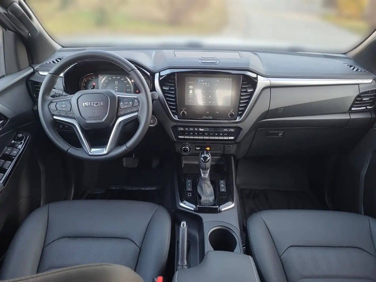 Isuzu D-Max 2025 — фото 10