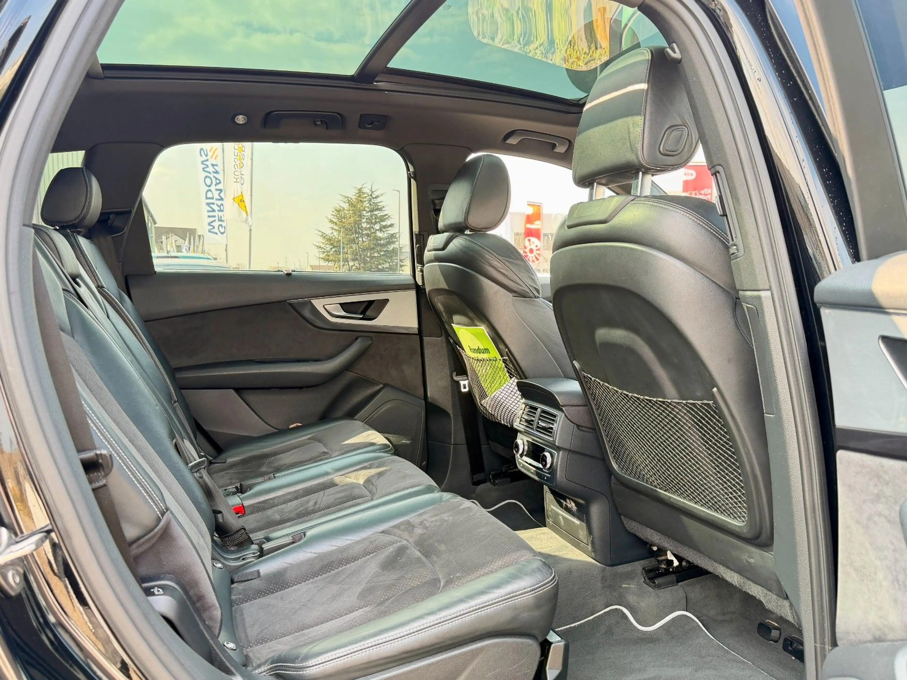 Audi SQ7 quattro*Panorama*7-Sitzer*NachtSich*Bose*Cam — photo 12
