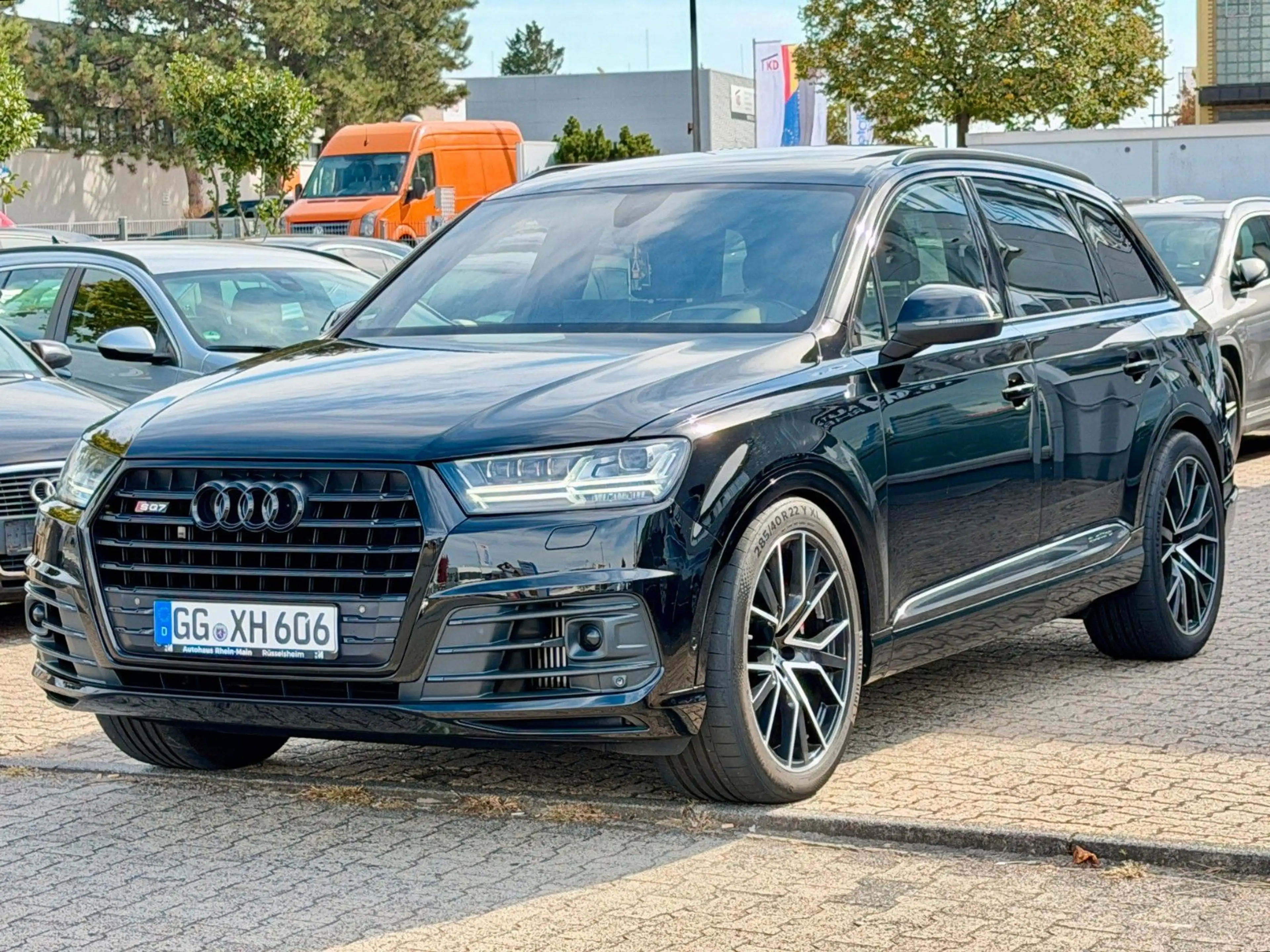 Audi SQ7 quattro*Panorama*7-Sitzer*NachtSich*Bose*Cam — photo 3