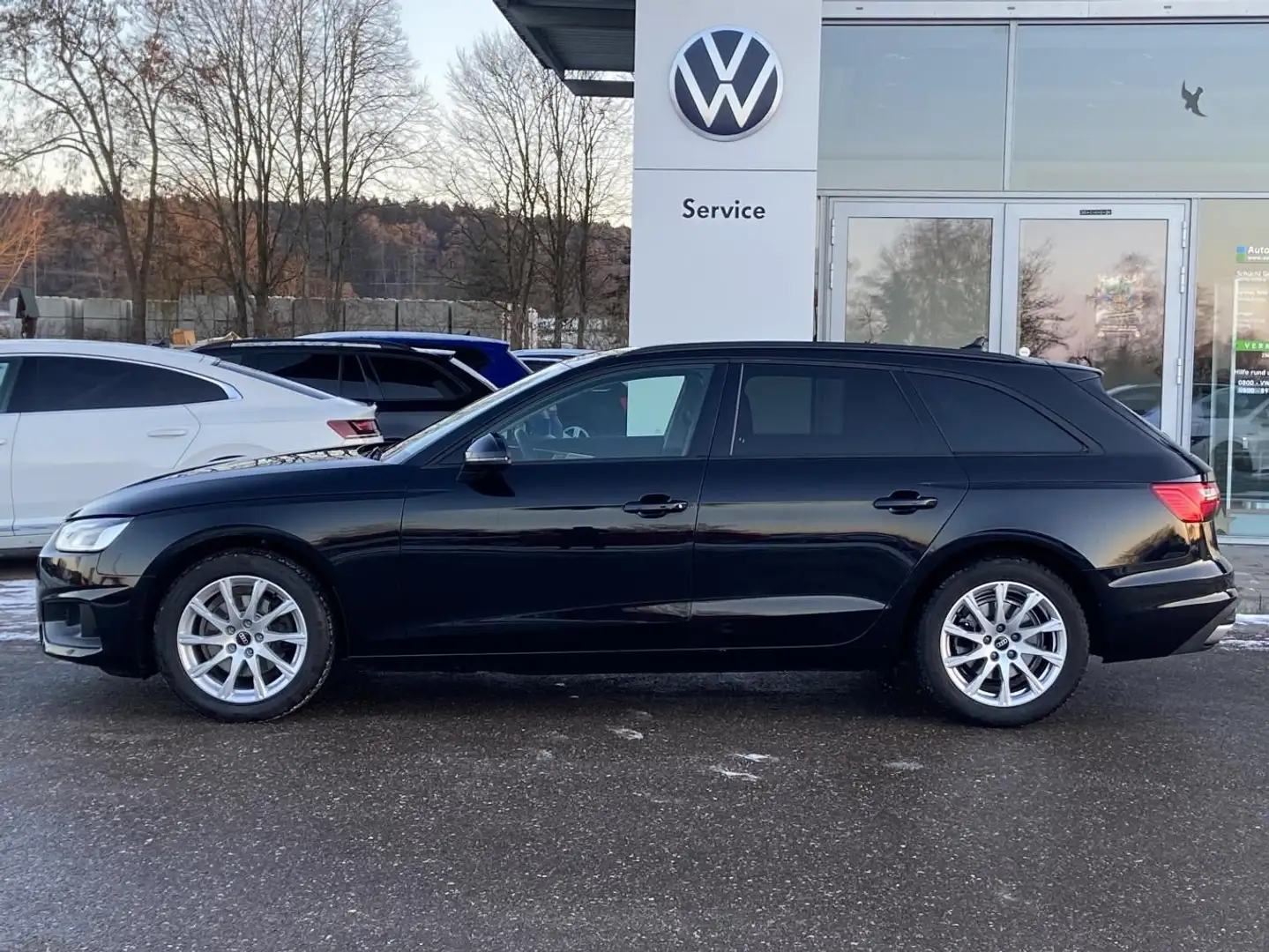 Audi A4 Avant 35 2.0 TFSI S-TRONIC AHK+KEYLESS+EL.HEC Schwarz - 2