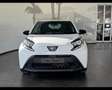 Toyota Aygo X 1.0 VVT-i 72 CV 5 porte Active Weiß - thumbnail 2
