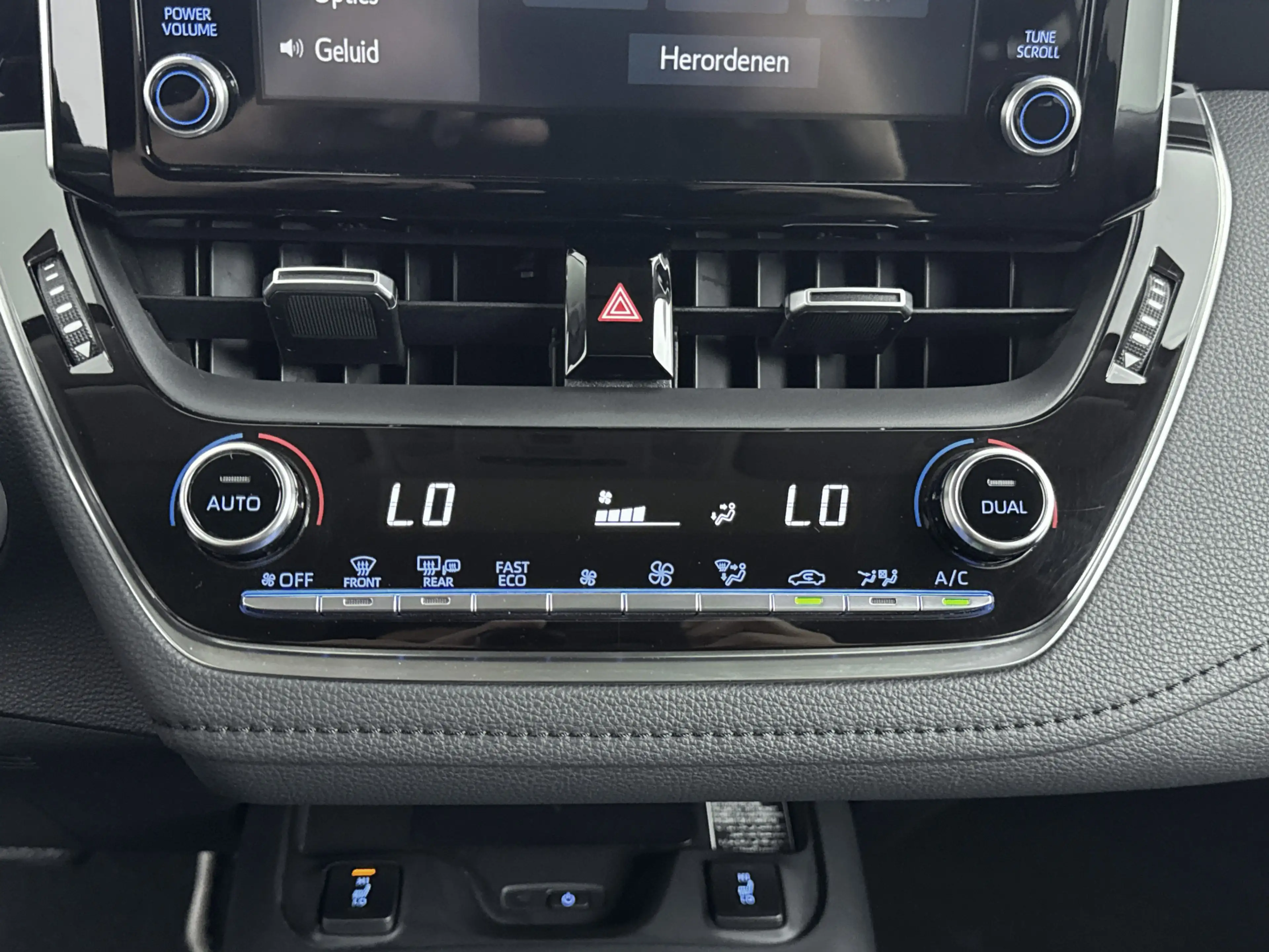 Toyota Corolla 1.8 Hybrid Style | Parkeersensoren V+A | Stuur-Sto — photo 9