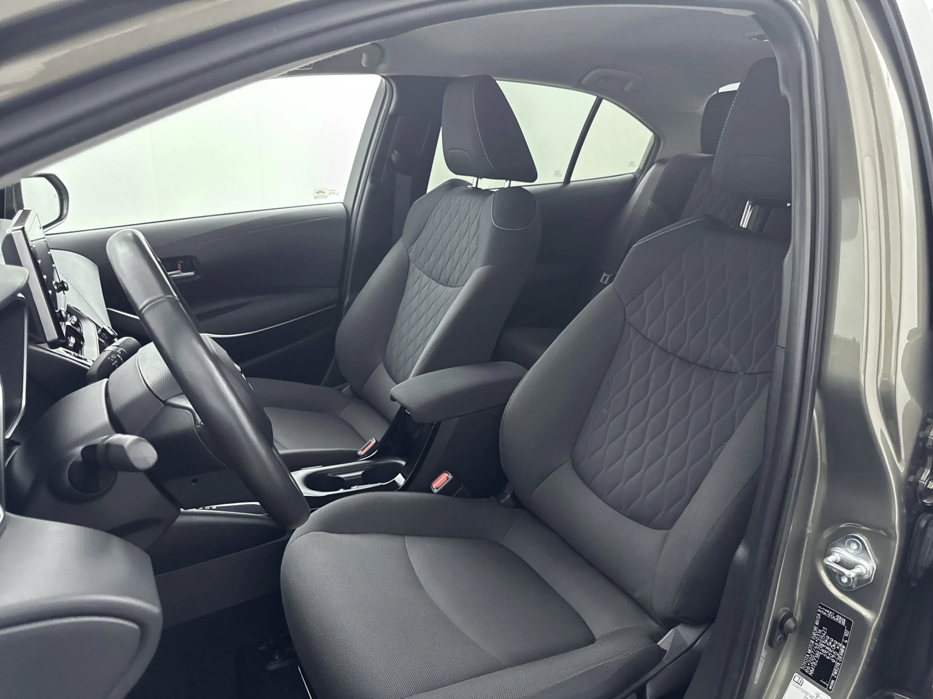 Toyota Corolla 1.8 Hybrid Style | Parkeersensoren V+A | Stuur-Sto — photo 15