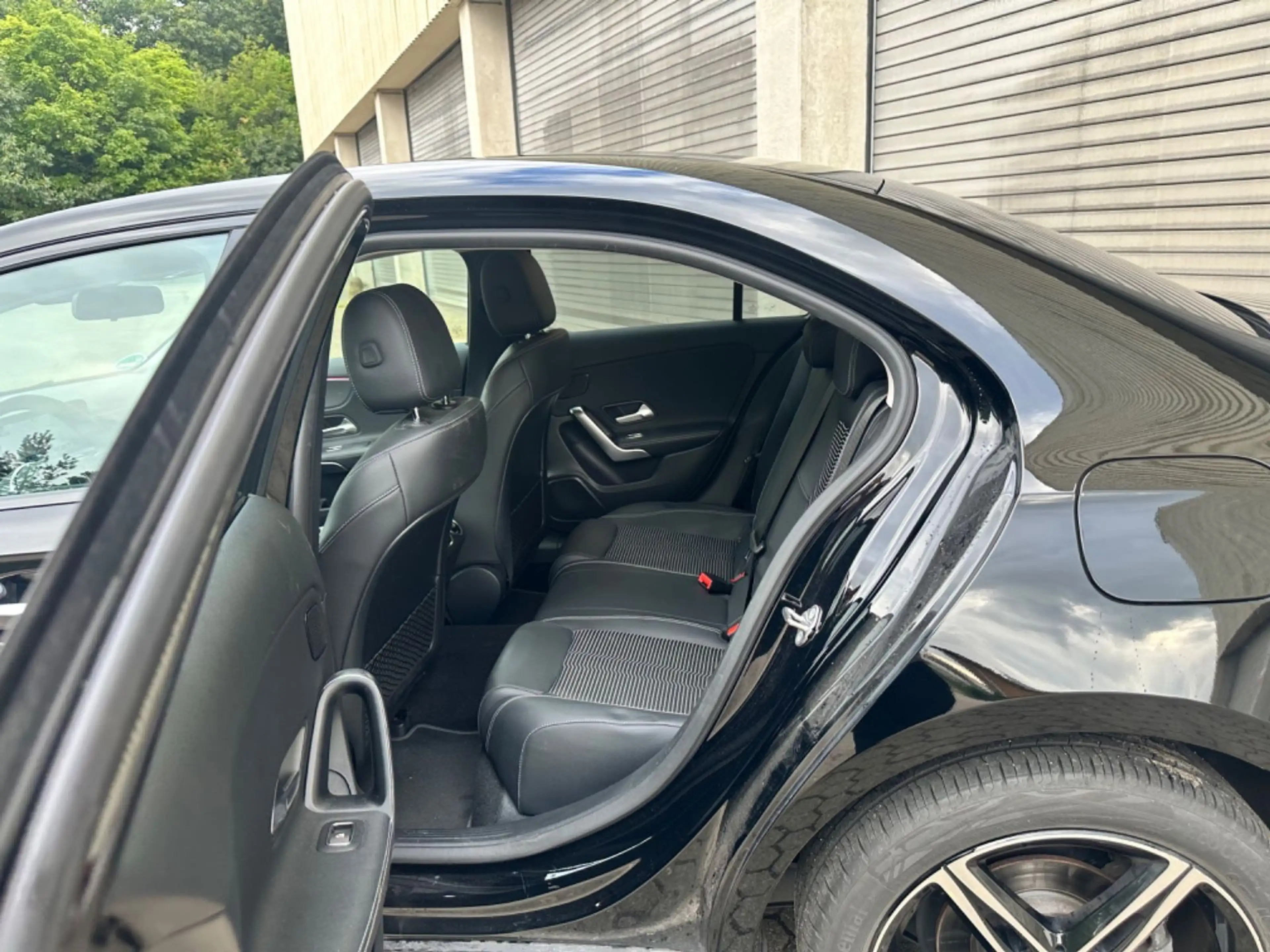 Mercedes-Benz A 200 d Limousine*8G-DCT*Progressive*Widescreen* — photo 8