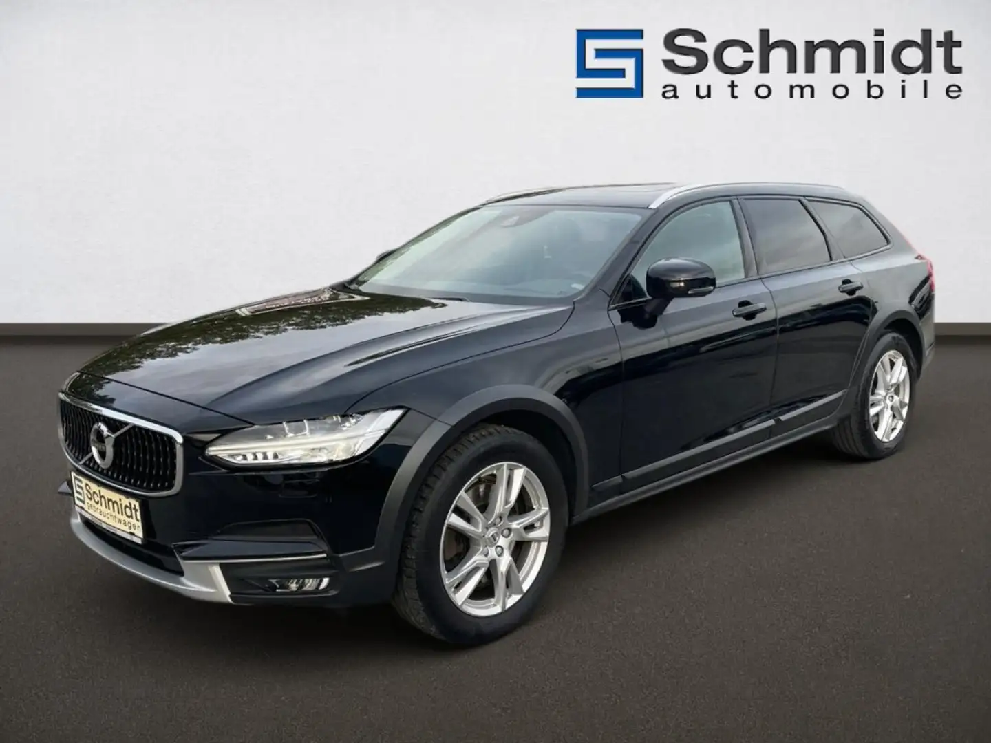 Volvo V90 Cross Country D4 AWD Geartronic Schwarz - 2